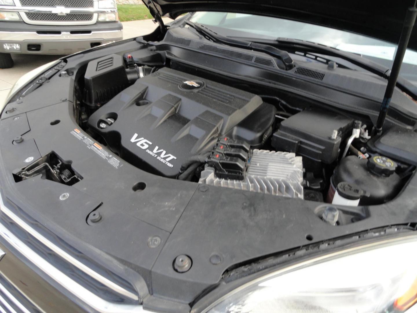 2017 Black Metallic /Greystone Chevrolet Equinox Premier AWD (2GNFLGE30H6) with an 3.6L V6 DOHC 24V engine, 6A transmission, located at 827 W 26th Street, Erie, PA, 16508, (814) 455-3401, 42.105431, -80.090942 - Photo#43