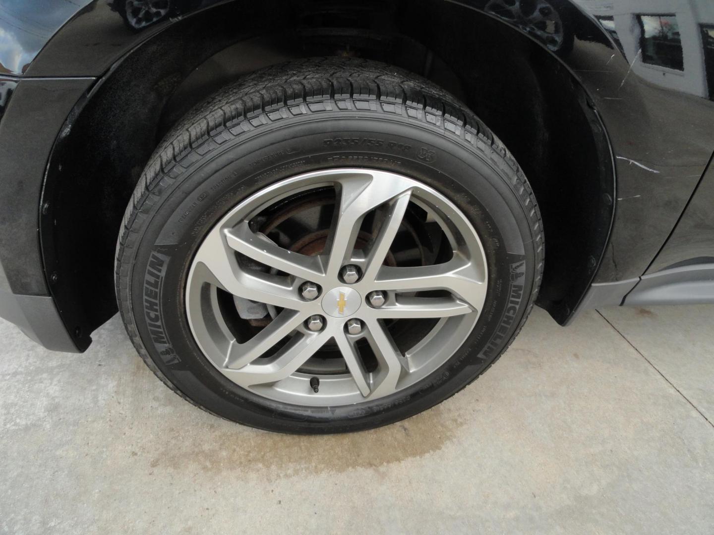 2017 Black Metallic /Greystone Chevrolet Equinox Premier AWD (2GNFLGE30H6) with an 3.6L V6 DOHC 24V engine, 6A transmission, located at 827 W 26th Street, Erie, PA, 16508, (814) 455-3401, 42.105431, -80.090942 - Photo#46