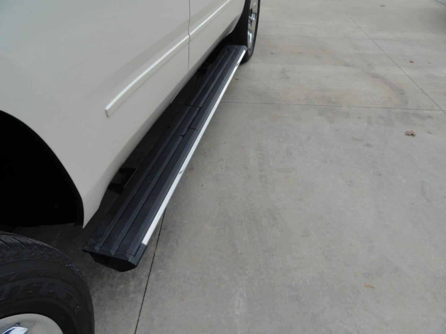 2015 Diamond White Tricoat /Jet Black Chevrolet Tahoe LTZ 4WD (1GNSKCKC5FR) with an 5.3L V8 OHV 16V engine, 6-Speed Automatic transmission, located at 827 W 26th Street, Erie, PA, 16508, (814) 455-3401, 42.105431, -80.090942 - Photo#43