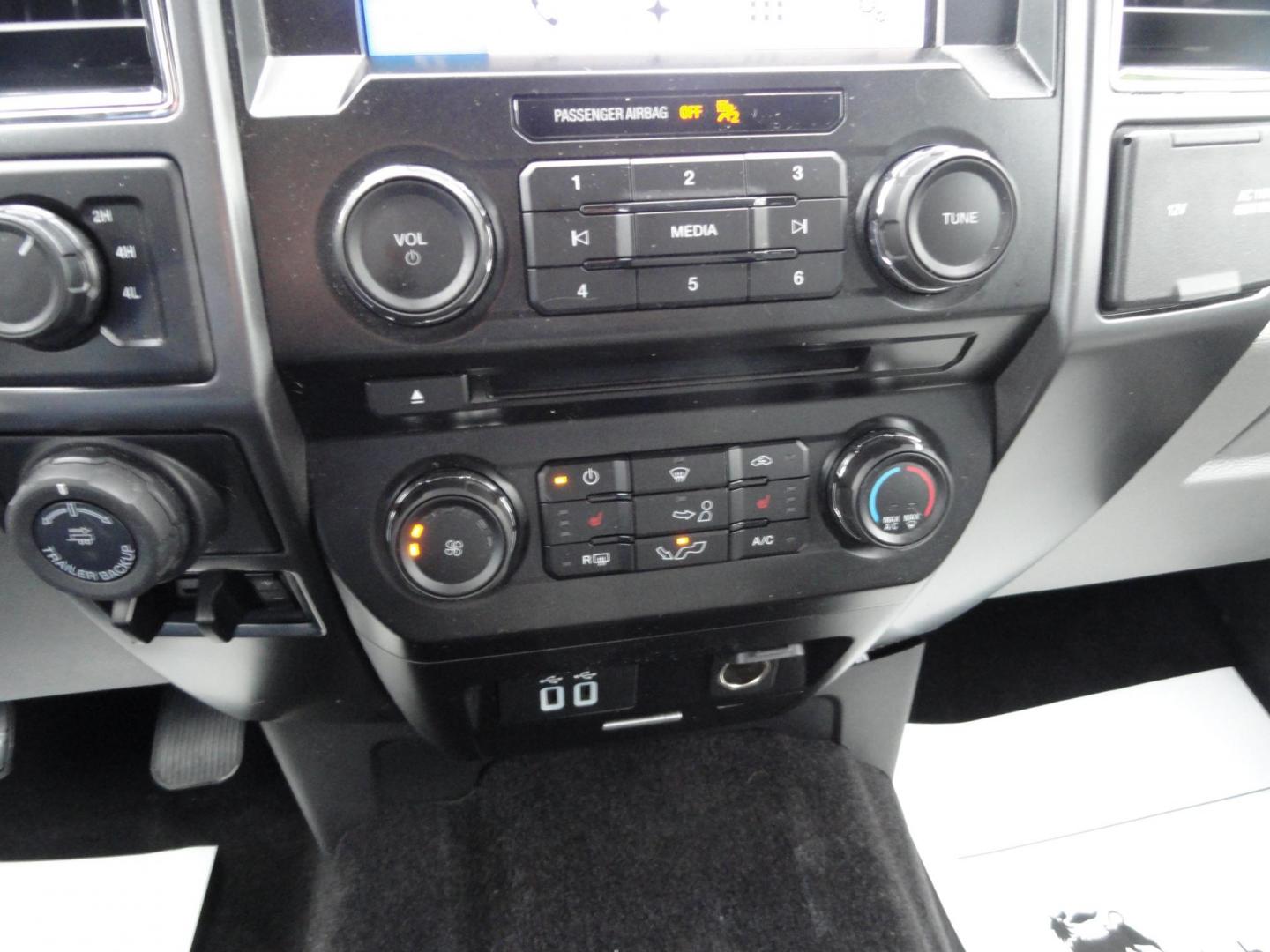 2017 Bronze Fire Metallic /Greystone Ford F-150 XLT Super Cab 6.5-ft. Bed 4WD (1FTFX1EFXHF) with an 5.0L V8 engine, 6 Automatic transmission, located at 827 W 26th Street, Erie, PA, 16508, (814) 455-3401, 42.105431, -80.090942 - Photo#14