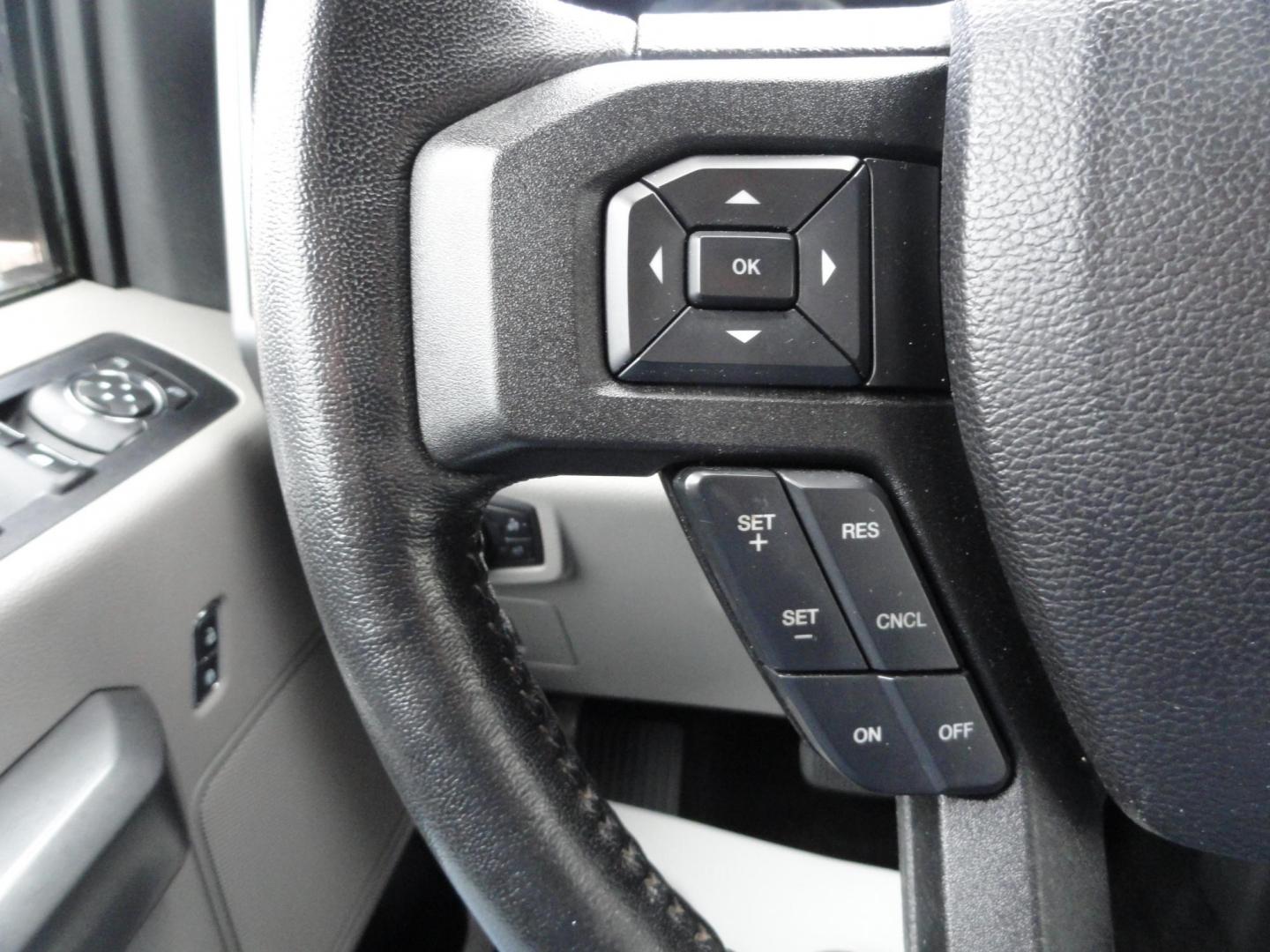 2017 Bronze Fire Metallic /Greystone Ford F-150 XLT Super Cab 6.5-ft. Bed 4WD (1FTFX1EFXHF) with an 5.0L V8 engine, 6 Automatic transmission, located at 827 W 26th Street, Erie, PA, 16508, (814) 455-3401, 42.105431, -80.090942 - Photo#19