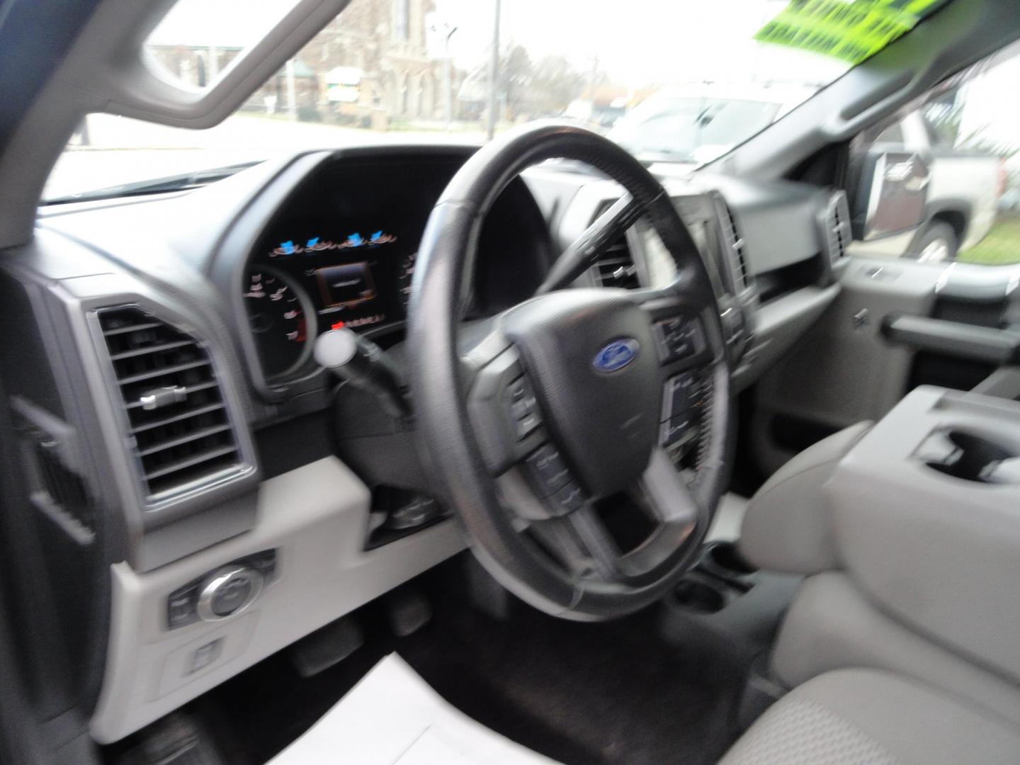 2017 Bronze Fire Metallic /Greystone Ford F-150 XLT Super Cab 6.5-ft. Bed 4WD (1FTFX1EFXHF) with an 5.0L V8 engine, 6 Automatic transmission, located at 827 W 26th Street, Erie, PA, 16508, (814) 455-3401, 42.105431, -80.090942 - Photo#23