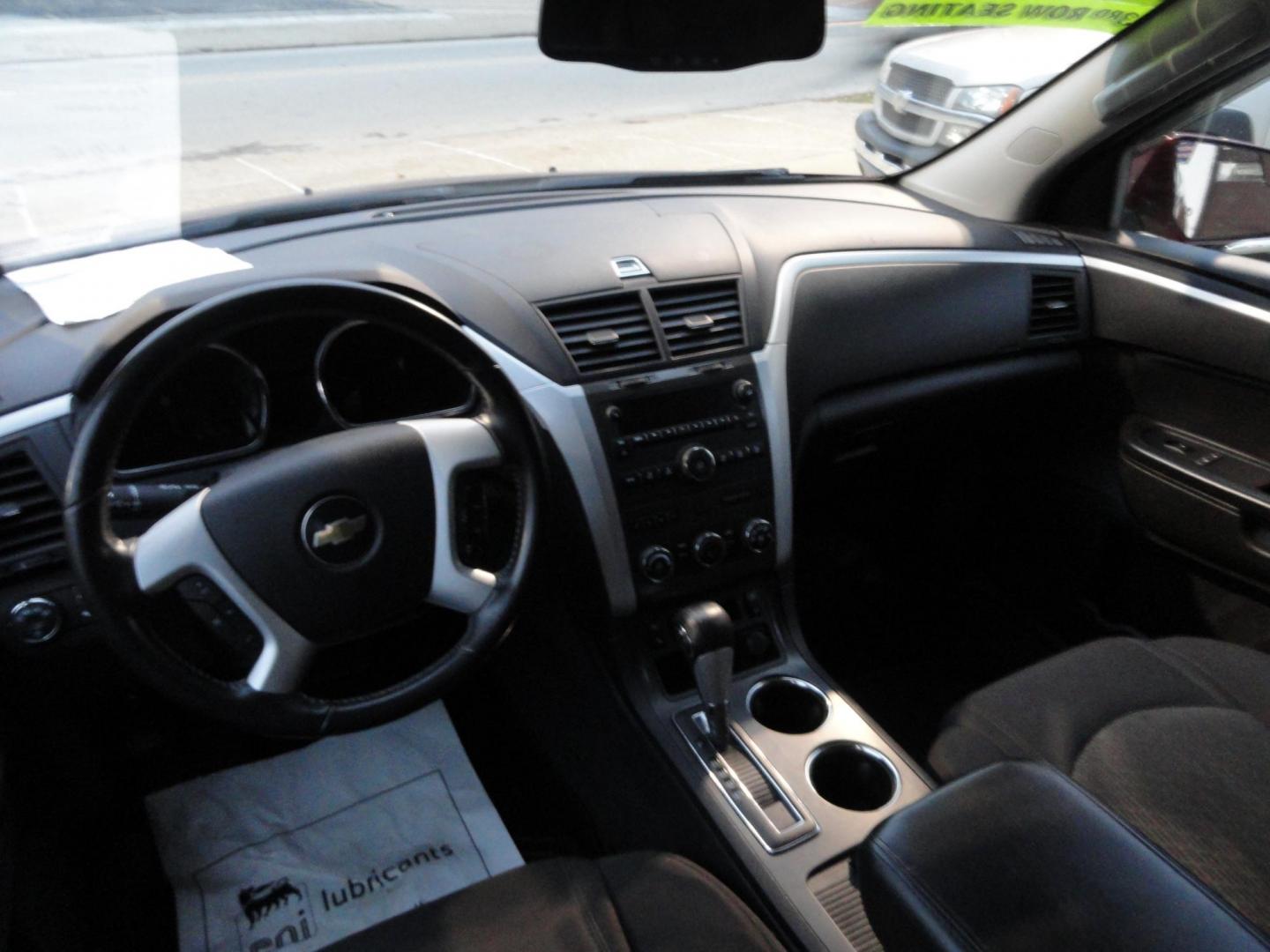 2011 Red Jewel Tintcoat /Graphite Chevrolet Traverse LT AWD (1GNKVGED3BJ) with an 3.6L V6 DOHC 24V engine, 6-Speed Automatic transmission, located at 827 W 26th Street, Erie, PA, 16508, (814) 455-3401, 42.105431, -80.090942 - Photo#8