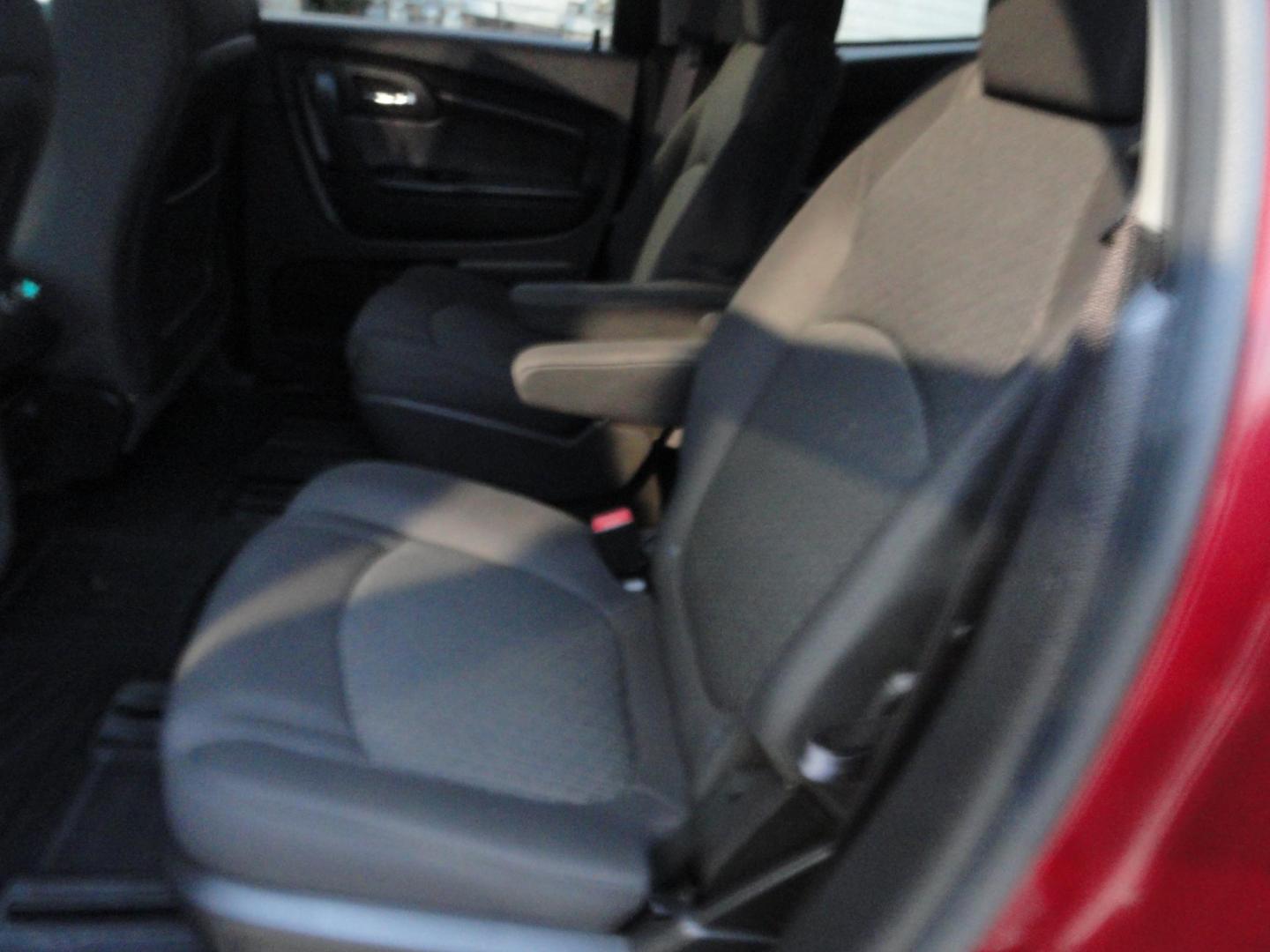 2011 Red Jewel Tintcoat /Graphite Chevrolet Traverse LT AWD (1GNKVGED3BJ) with an 3.6L V6 DOHC 24V engine, 6-Speed Automatic transmission, located at 827 W 26th Street, Erie, PA, 16508, (814) 455-3401, 42.105431, -80.090942 - Photo#21