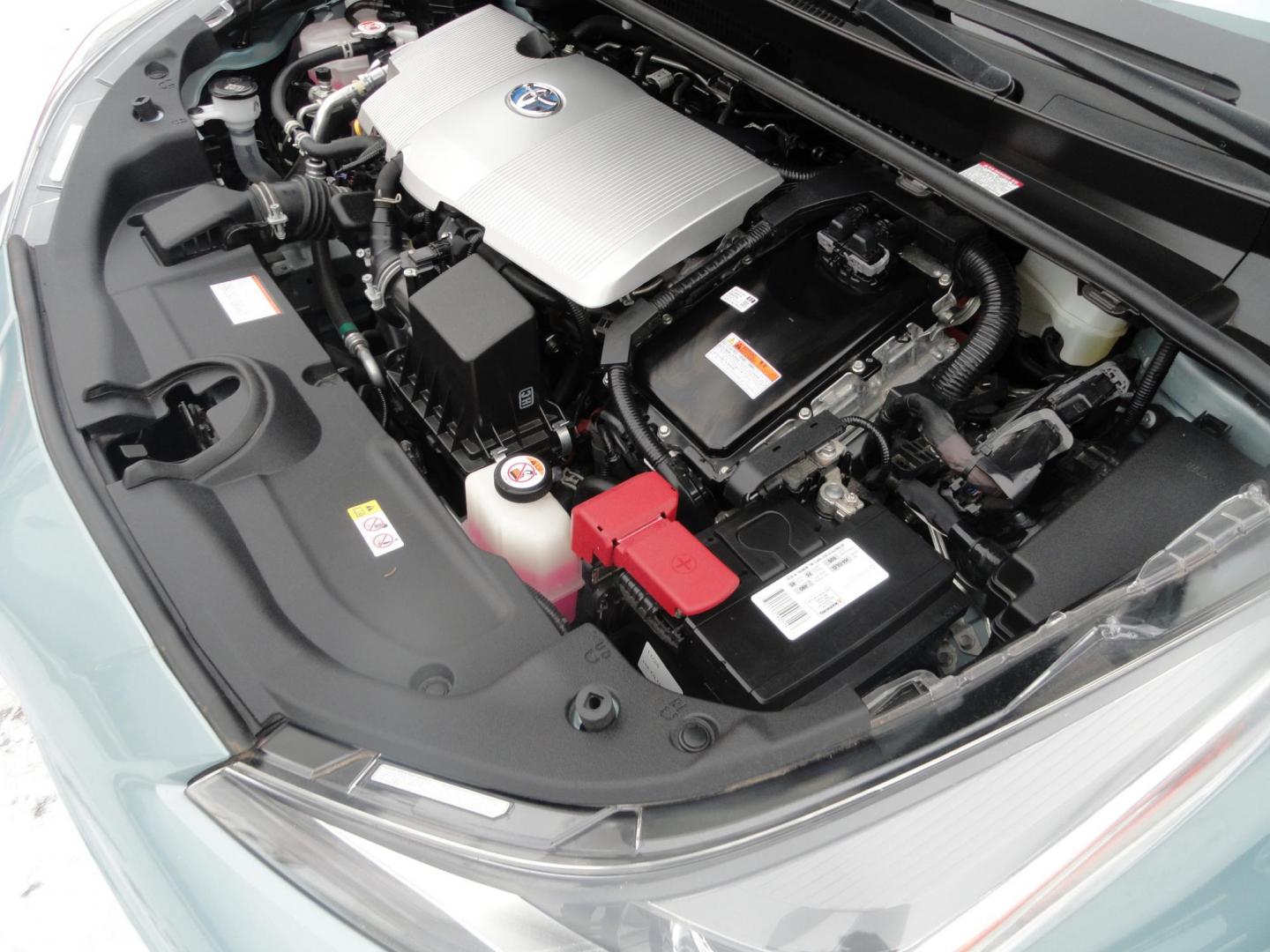 2021 Sea Glass Pearl /Tan Toyota Prius LE AWD-e (JTDL9MFU1M3) with an 1.8L L4 DOHC 16V HYBRID engine, CVT transmission, located at 827 W 26th Street, Erie, PA, 16508, (814) 455-3401, 42.105431, -80.090942 - Thanks for looking at our super low mileage one owner recent arrival. This is the LE all-wheel drive E model with all the options including remote start. This vehicle belonged to an elderly customer who had to stop driving due to age which explains the low mileage. This vehicle has both remotes, the - Photo#33