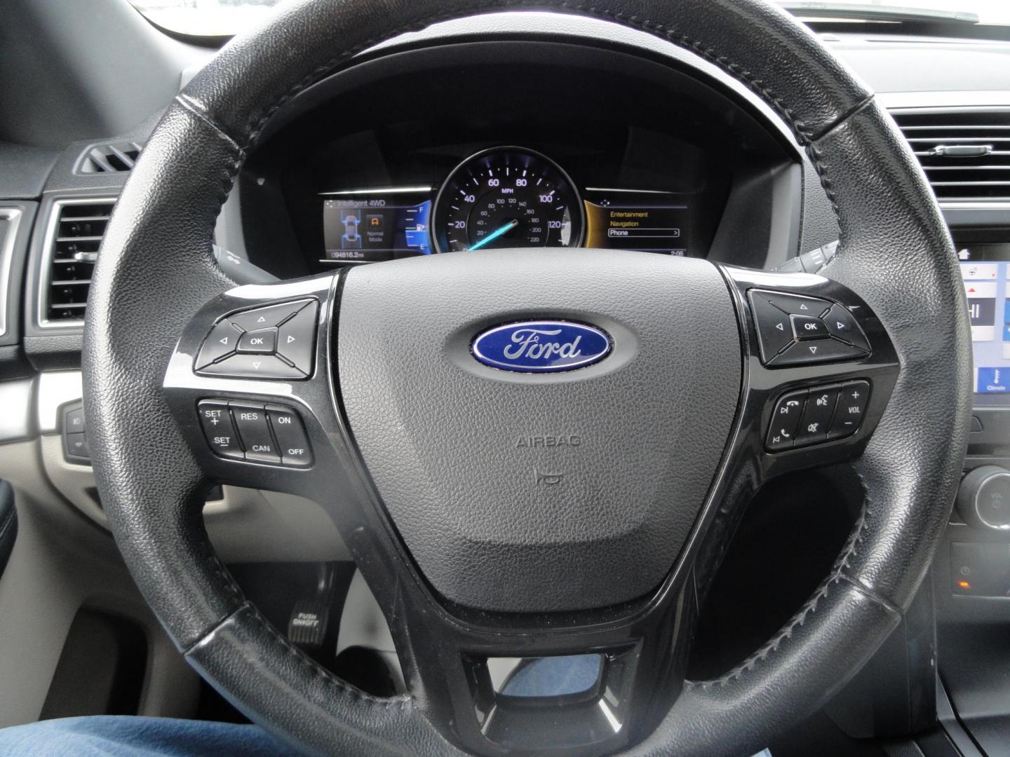 2018 White Platinum Metallic /Tan Ford Explorer XLT 4WD (1FM5K8D8XJG) with an 3.5L V6 DOHC 24V engine, 6A transmission, located at 827 W 26th Street, Erie, PA, 16508, (814) 455-3401, 42.105431, -80.090942 - Thanks for looking at our super clean accident and rust-free trade in. This vehicle came back in on trade from one of the owners' relatives who lives in Nashville Tennessee. Our owner originally purchased this vehicle in Florida back in 2022 which explains the RUST-FREE condition of the body and the - Photo#15