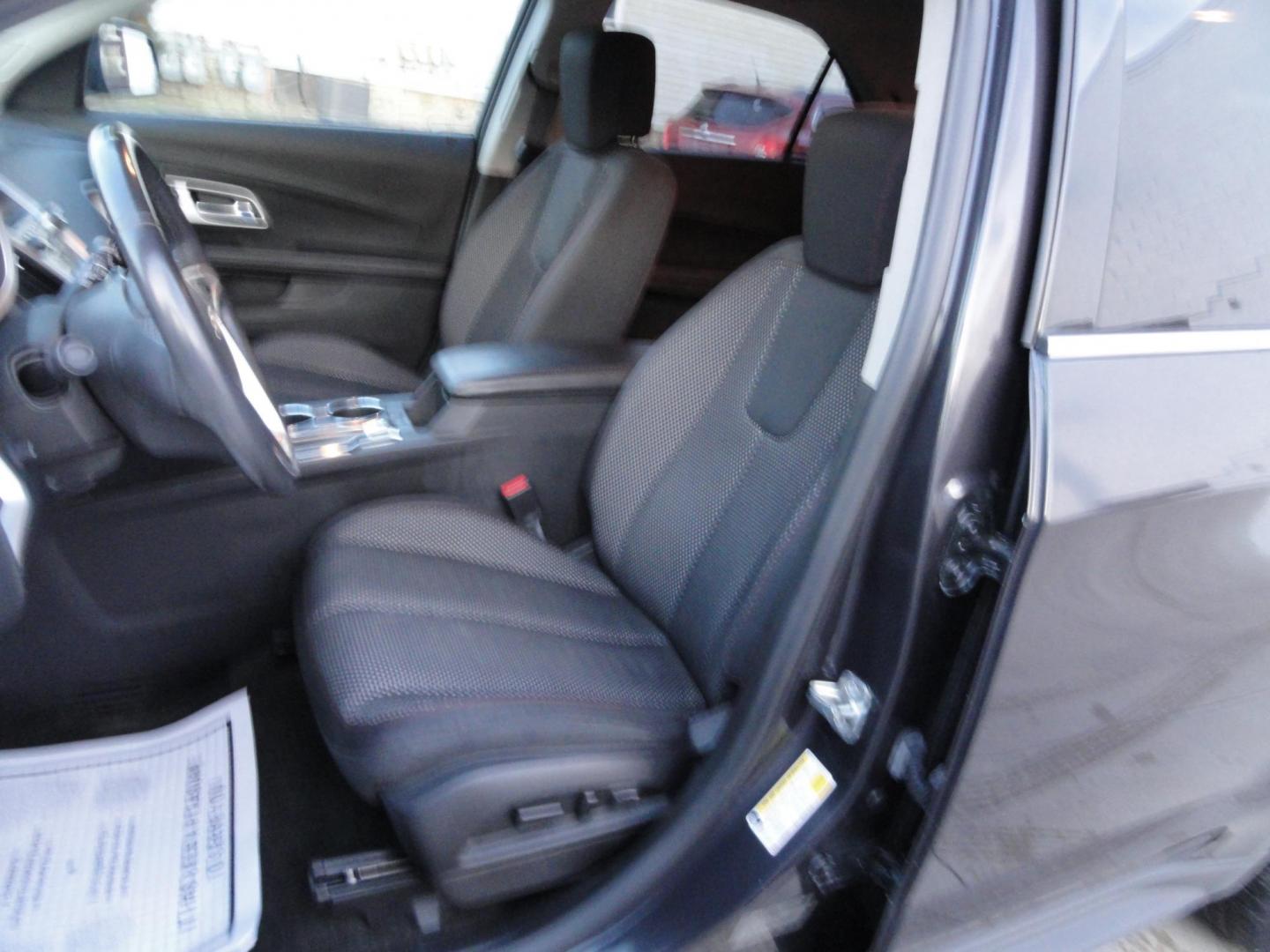 2016 Tungsten Metallic /Greystone Chevrolet Equinox LT AWD (2GNFLFEK2G6) with an 2.4L L4 DOHC 16V FFV engine, 6A transmission, located at 827 W 26th Street, Erie, PA, 16508, (814) 455-3401, 42.105431, -80.090942 - Photo#20