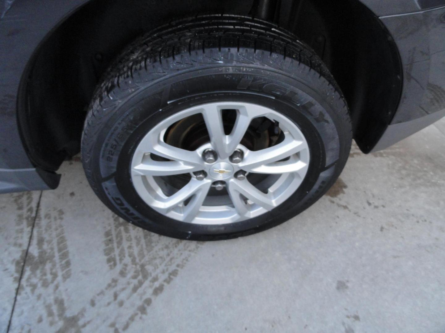 2016 Tungsten Metallic /Greystone Chevrolet Equinox LT AWD (2GNFLFEK2G6) with an 2.4L L4 DOHC 16V FFV engine, 6A transmission, located at 827 W 26th Street, Erie, PA, 16508, (814) 455-3401, 42.105431, -80.090942 - Photo#41