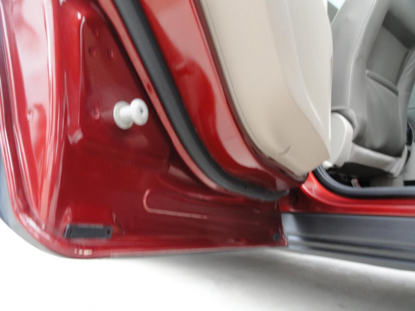 2015 Sunset Matallic /Tan Ford Escape SE FWD (1FMCU0GX6FU) with an 1.6L L4 DOHC 16V engine, 6-Speed Automatic transmission, located at 827 W 26th Street, Erie, PA, 16508, (814) 455-3401, 42.105431, -80.090942 - Photo#29