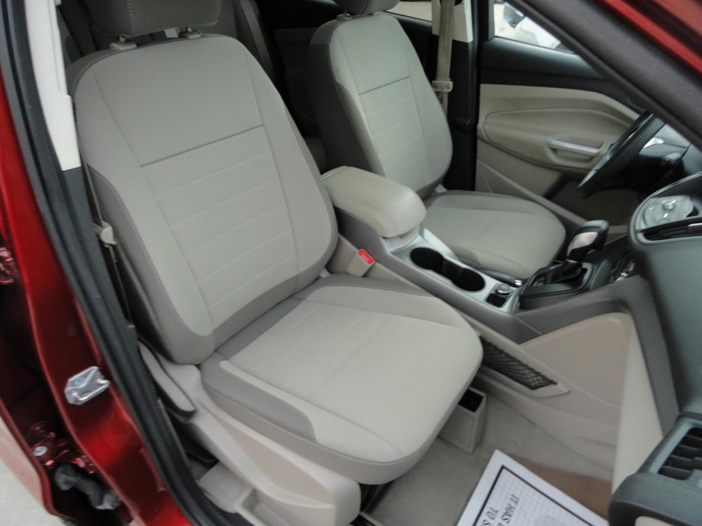 2015 Sunset Matallic /Tan Ford Escape SE FWD (1FMCU0GX6FU) with an 1.6L L4 DOHC 16V engine, 6-Speed Automatic transmission, located at 827 W 26th Street, Erie, PA, 16508, (814) 455-3401, 42.105431, -80.090942 - Photo#42