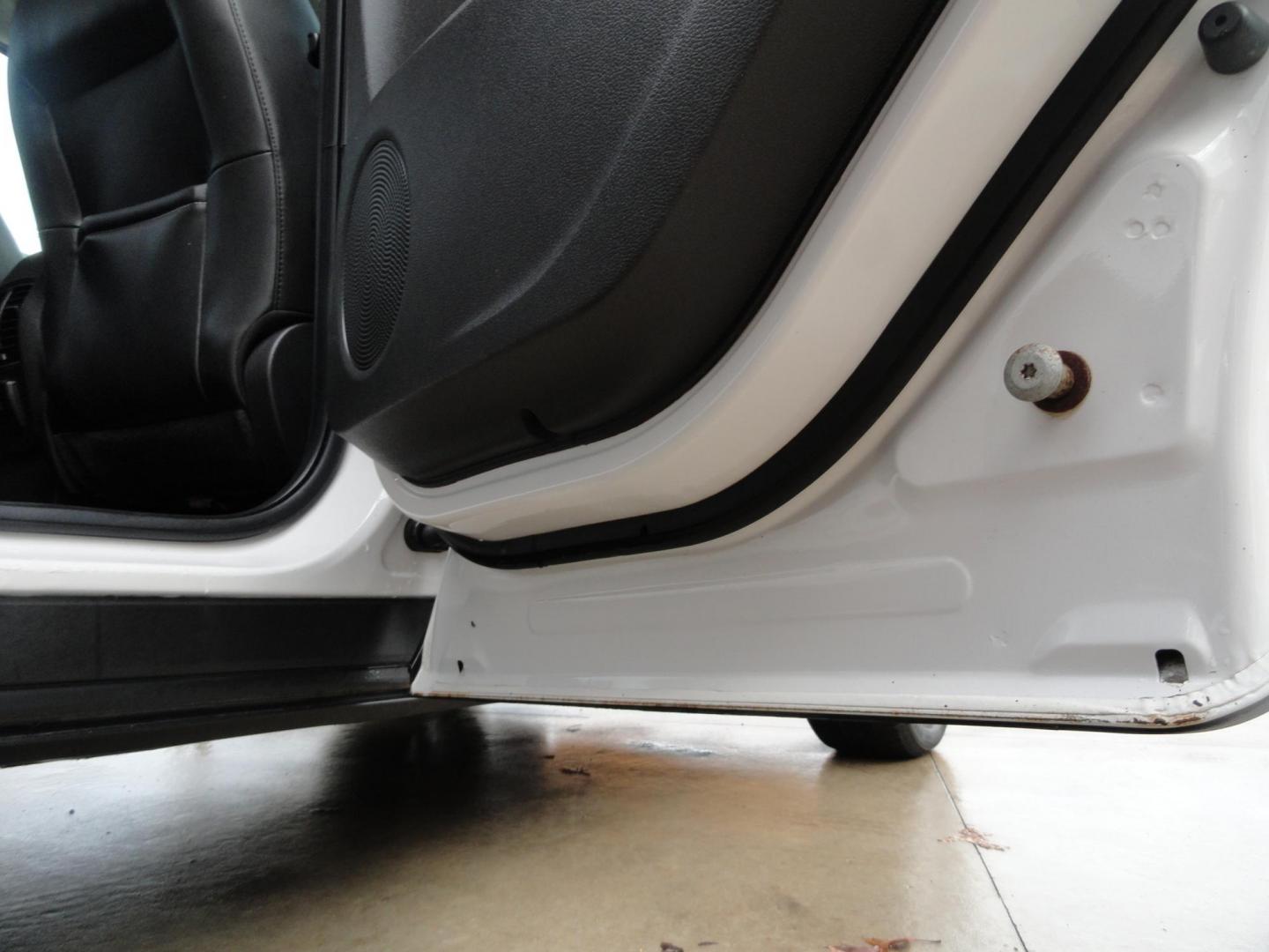 2017 White Titanium /Jet Black Ford Escape Titanium 4WD (1FMCU9JD7HU) with an 1.5L L4 DOHC 16V engine, 6-Speed Automatic transmission, located at 827 W 26th Street, Erie, PA, 16508, (814) 455-3401, 42.105431, -80.090942 - Thanks for looking at our one owner accident and rust-free new arrival. This is the top-of-the-line Titanium model with four-wheel drive, dual power heated leather front seats, remote start, back up camera, push button start, lane departure. blind spot monitor and lots more including two sets of fac - Photo#42