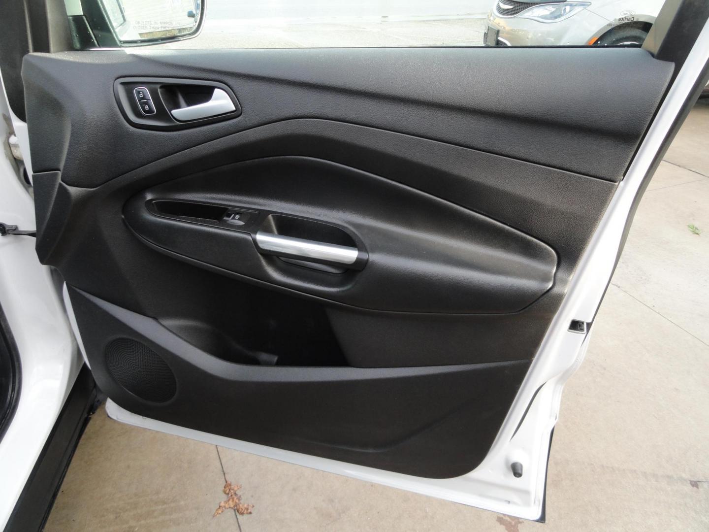 2017 White Titanium /Jet Black Ford Escape Titanium 4WD (1FMCU9JD7HU) with an 1.5L L4 DOHC 16V engine, 6-Speed Automatic transmission, located at 827 W 26th Street, Erie, PA, 16508, (814) 455-3401, 42.105431, -80.090942 - Thanks for looking at our one owner accident and rust-free new arrival. This is the top-of-the-line Titanium model with four-wheel drive, dual power heated leather front seats, remote start, back up camera, push button start, lane departure. blind spot monitor and lots more including two sets of fac - Photo#46