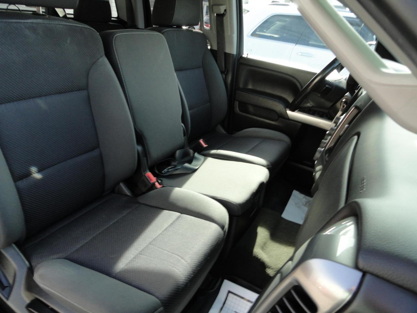 2018 Deep Ocean Blue /Jet Black Chevrolet Silverado 1500 LT Double Cab 4WD (1GCVKREC9JZ) with an 5.3L V8 OHV 16V engine, 6A transmission, located at 827 W 26th Street, Erie, PA, 16508, (814) 455-3401, 42.105431, -80.090942 - Thanks for looking at our super clean rust and accident free two owner new truck trade. This is the Silverado 1500 Double Cab with the 5.3 V8 with four-wheel drive and it comes with the all-star edition package with lots of options and this truck comes with both keys and remotes along with remote st - Photo#38