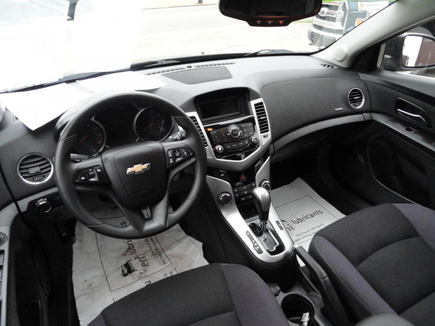 2015 Blue Ray Metallic /Graphite Chevrolet Cruze 1LT Auto (1G1PC5SB9F7) with an 1.4L L4 DOHC 16V TURBO engine, 6-Speed Automatic transmission, located at 827 W 26th Street, Erie, PA, 16508, (814) 455-3401, 42.105431, -80.090942 - Thanks for looking at Grandma's low mileage like new accident-free new Chevy trade. This is the LT model with lots of toys including a power drivers seat, factory remote start, Bluetooth, XM radio and lots more. A full service was just completed in our service department with new Pa state and emissi - Photo#8