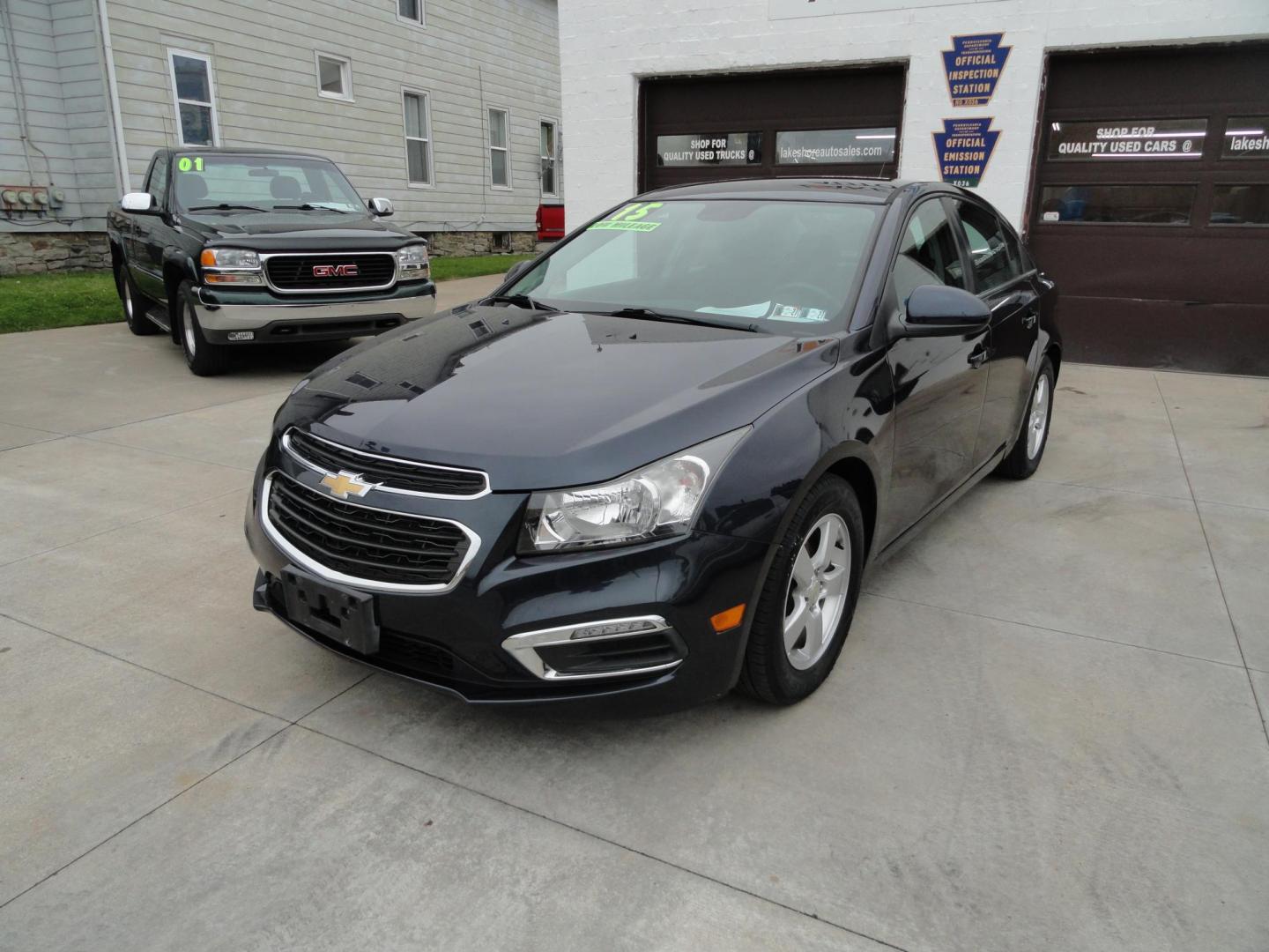 2015 Blue Ray Metallic /Graphite Chevrolet Cruze 1LT Auto (1G1PC5SB9F7) with an 1.4L L4 DOHC 16V TURBO engine, 6-Speed Automatic transmission, located at 827 W 26th Street, Erie, PA, 16508, (814) 455-3401, 42.105431, -80.090942 - Thanks for looking at Grandma's low mileage like new accident-free new Chevy trade. This is the LT model with lots of toys including a power drivers seat, factory remote start, Bluetooth, XM radio and lots more. A full service was just completed in our service department with new Pa state and emissi - Photo#7