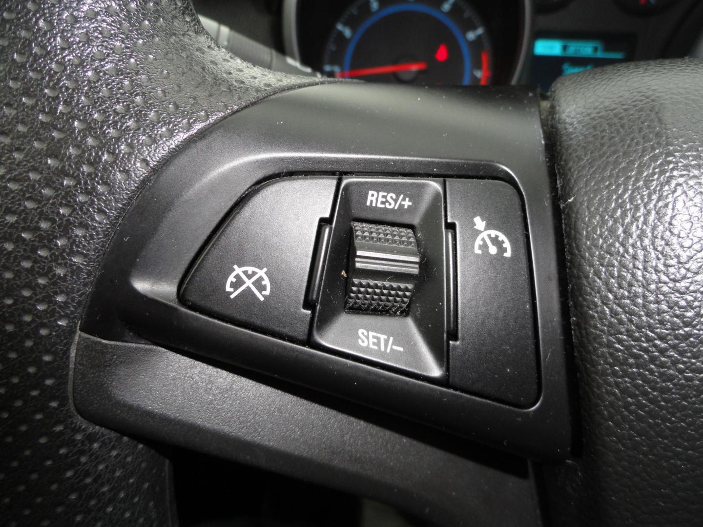 2015 Blue Ray Metallic /Graphite Chevrolet Cruze 1LT Auto (1G1PC5SB9F7) with an 1.4L L4 DOHC 16V TURBO engine, 6-Speed Automatic transmission, located at 827 W 26th Street, Erie, PA, 16508, (814) 455-3401, 42.105431, -80.090942 - Thanks for looking at Grandma's low mileage like new accident-free new Chevy trade. This is the LT model with lots of toys including a power drivers seat, factory remote start, Bluetooth, XM radio and lots more. A full service was just completed in our service department with new Pa state and emissi - Photo#19