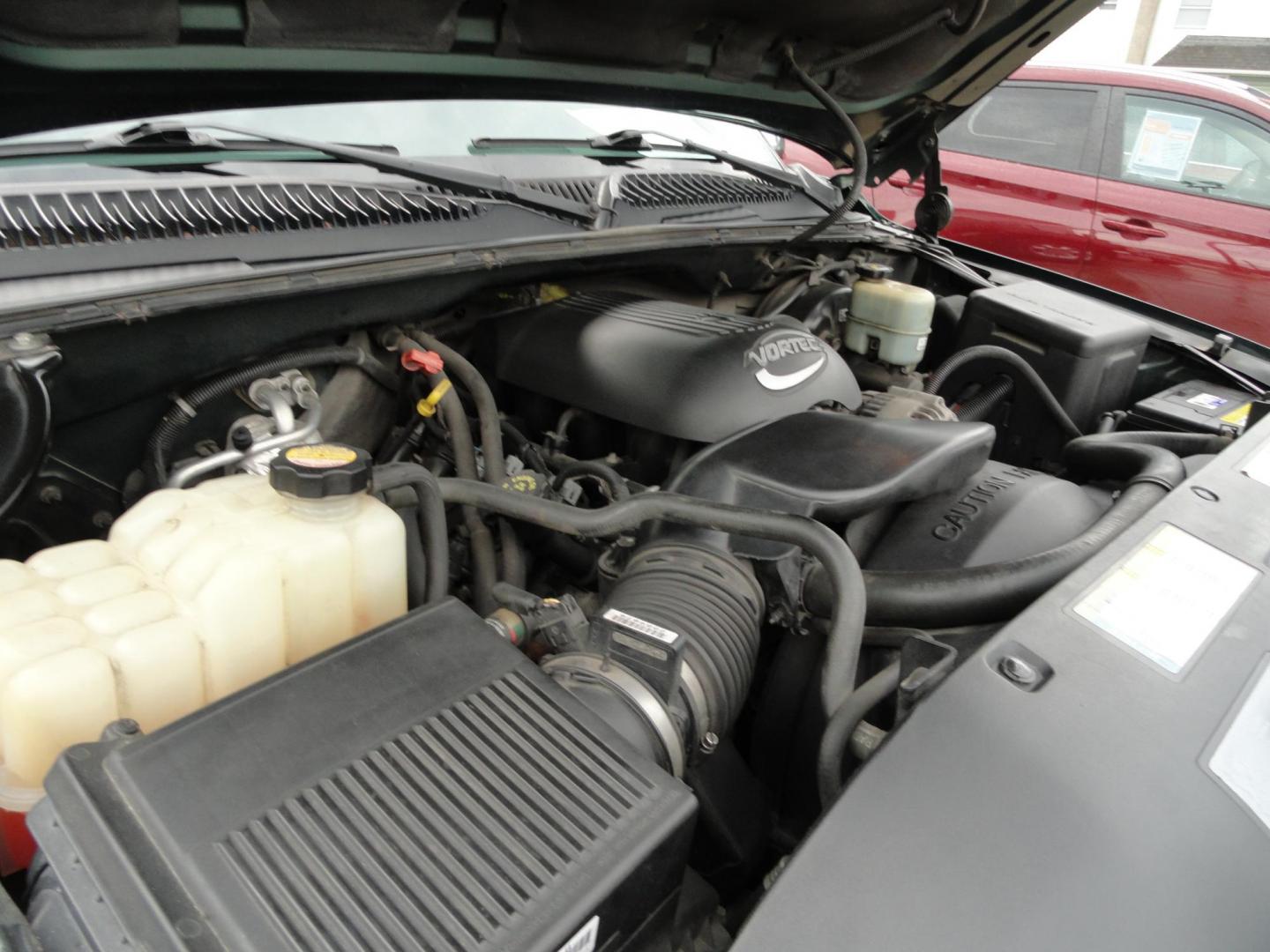 2001 Polo Green Metallic /Graphite GMC Sierra 1500 SLE Short Bed 4WD (1GTEK14T81Z) with an 5.3L V8 OHV 16V engine, 4-Speed Automatic Overdrive transmission, located at 827 W 26th Street, Erie, PA, 16508, (814) 455-3401, 42.105431, -80.090942 - Thanks for looking at our low mileage two owner accident and rust-free new arrival. This truck is definitely a survivor with all original sheet metal, solid rockers, cab corners and frame. The second owner who we acquired this truck from owned it since 2014, oiled the undercarriage every year of own - Photo#26