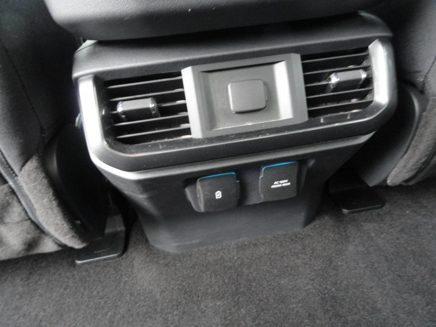 2022 Oxford White /Black Sport Ford F-150 XLT SuperCrew 6.5-ft. Bed 4WD (1FTEW1EP2NF) with an 2.7L V6 DOHC 24V engine, 10 Speed Automatic transmission, located at 827 W 26th Street, Erie, PA, 16508, (814) 455-3401, 42.105431, -80.090942 - Thanks for looking at our two-owner low mileage accident-free new Ford Trade. This is the XLT Super Crew model with the Sport 4X4 option which includes tons of options including dual power front seats, Bluetooth, remote start, push button start, blind spot monitor rear camera and tons more. This tr - Photo#34