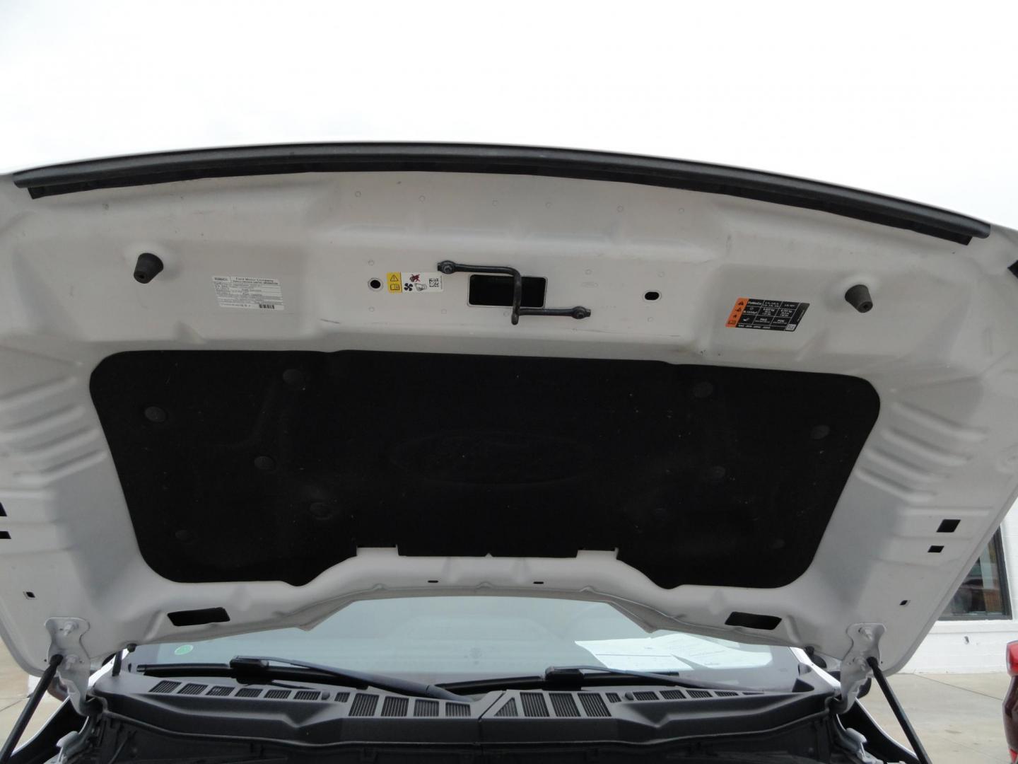 2022 Oxford White /Black Sport Ford F-150 XLT SuperCrew 6.5-ft. Bed 4WD (1FTEW1EP2NF) with an 2.7L V6 DOHC 24V engine, 10 Speed Automatic transmission, located at 827 W 26th Street, Erie, PA, 16508, (814) 455-3401, 42.105431, -80.090942 - Thanks for looking at our two-owner low mileage accident-free new Ford Trade. This is the XLT Super Crew model with the Sport 4X4 option which includes tons of options including dual power front seats, Bluetooth, remote start, push button start, blind spot monitor rear camera and tons more. This tr - Photo#56
