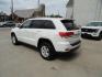 2016 Bright White /Greystone Jeep Grand Cherokee Laredo 4WD (1C4RJFAG2GC) with an 3.6L V6 DOHC 24V engine, Automatic transmission, located at 827 W 26th Street, Erie, PA, 16508, (814) 455-3401, 42.105431, -80.090942 - Photo#5