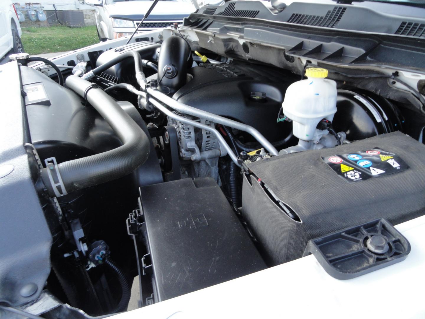 2013 Bright White /Greystone RAM 1500 Express Regular Cab SWB 4WD (3C6JR7AT0DG) with an 5.7L V8 OHV 16V engine, 6-Speed Automatic transmission, located at 827 W 26th Street, Erie, PA, 16508, (814) 455-3401, 42.105431, -80.090942 - Thanks for looking at our low mileage super clean recent Chevy trade in. This is the Express model 1500 with the Hemi V-8, four-wheel drive, remote entry and lots more. This is a super clean truck with a great exterior and like new interior and as you know these short bed pickups in this condition- Photo#41