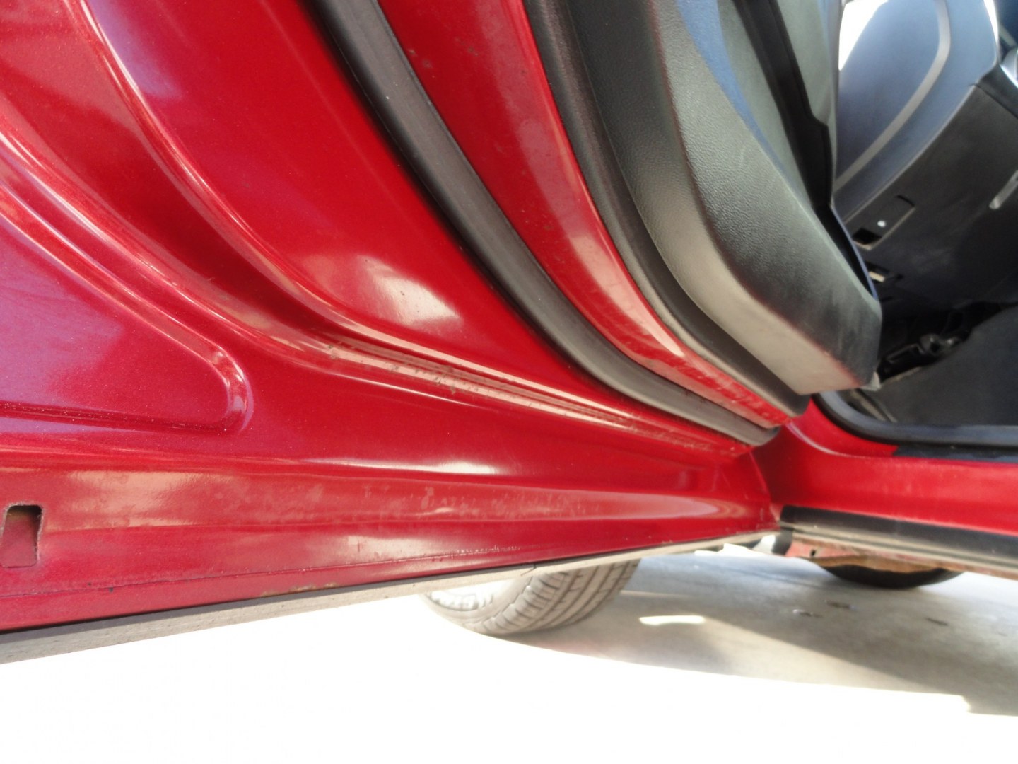 2014 Crystal Red Metallic /Greystone Chevrolet Equinox 1LT (2GNFLFEK8E6) with an 2.4L L4 DOHC 16V FFV engine, 6-Speed Automatic transmission, located at 827 W 26th Street, Erie, PA, 16508, (814) 455-3401, 42.105431, -80.090942 - Thanks for looking at our super clean rust-free new Ford trade. This is the LT model with all wheel drive, power seat. power sunroof, back up camera and lots more. A full service was just completed in our service department with new Pa state and emissions inspection plus a lube oil and filter change- Photo#24