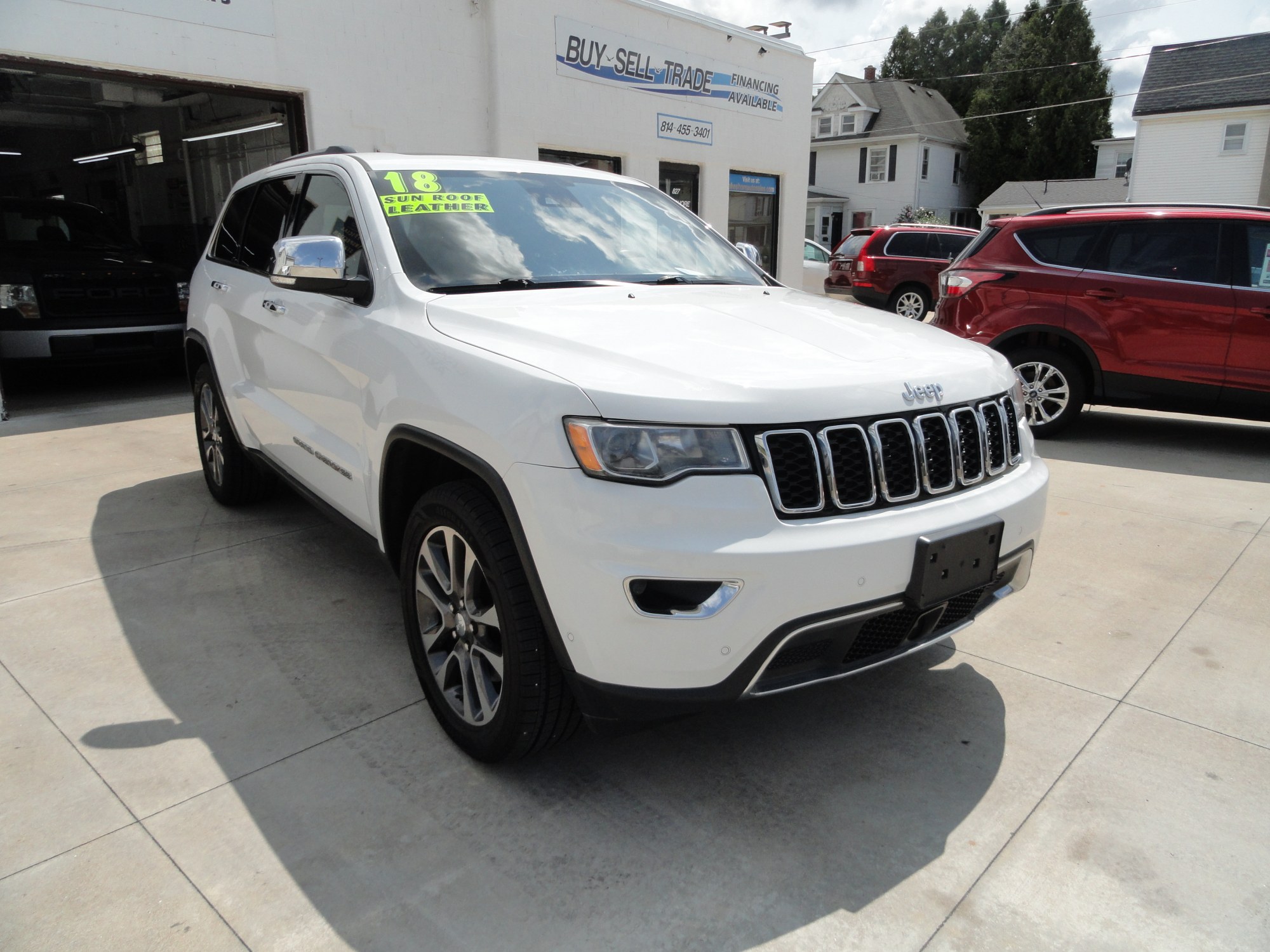 photo of 2018 Jeep Grand Cherokee Limited 4WD