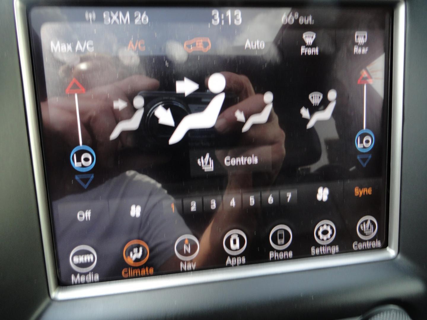 2018 Bright White /Jet Black Jeep Grand Cherokee Limited 4WD (1C4RJFBT2JC) with an 5.7L V8 OHV 16V engine, 8 SPEED AUTOMATIC transmission, located at 827 W 26th Street, Erie, PA, 16508, (814) 455-3401, 42.105431, -80.090942 - Thanks for looking at our two-owner accident and rust-free recent arrival. This is the Limited model with the hard-to-find HEMI 5.7 V-8 engine, four-wheel drive, dual power heated front seats, leather seating areas, back up camera, navigation, power sunroof, power lift gate, remote start, keyless en- Photo#14