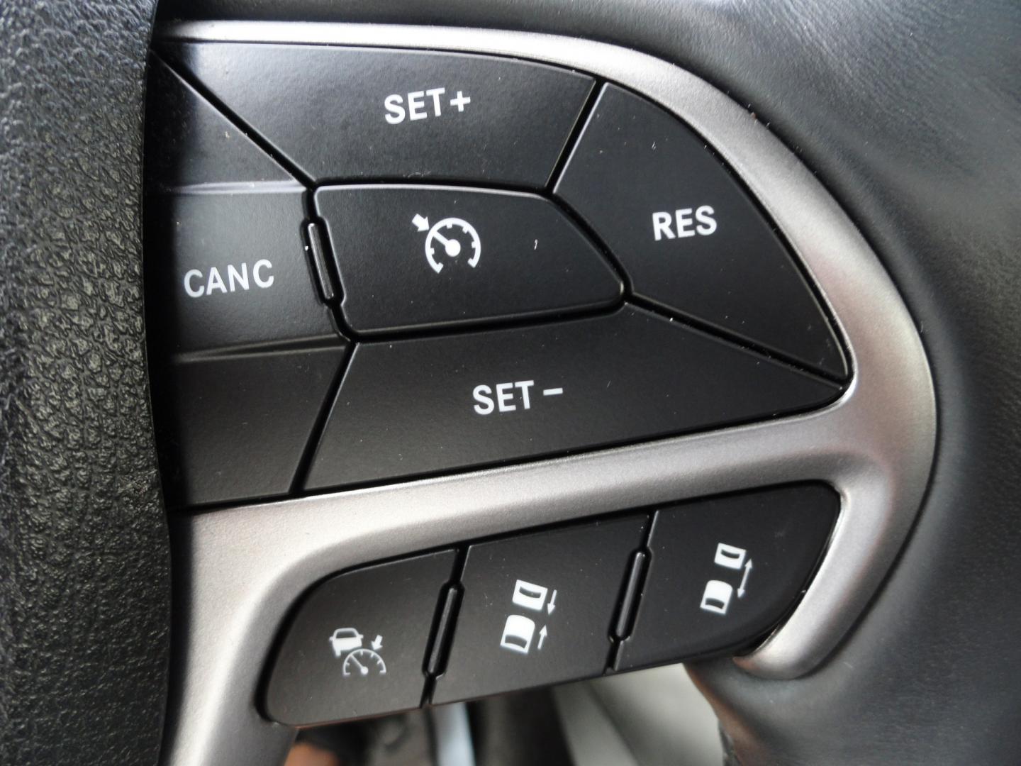 2018 Bright White /Jet Black Jeep Grand Cherokee Limited 4WD (1C4RJFBT2JC) with an 5.7L V8 OHV 16V engine, 8 SPEED AUTOMATIC transmission, located at 827 W 26th Street, Erie, PA, 16508, (814) 455-3401, 42.105431, -80.090942 - Thanks for looking at our two-owner accident and rust-free recent arrival. This is the Limited model with the hard-to-find HEMI 5.7 V-8 engine, four-wheel drive, dual power heated front seats, leather seating areas, back up camera, navigation, power sunroof, power lift gate, remote start, keyless en- Photo#16