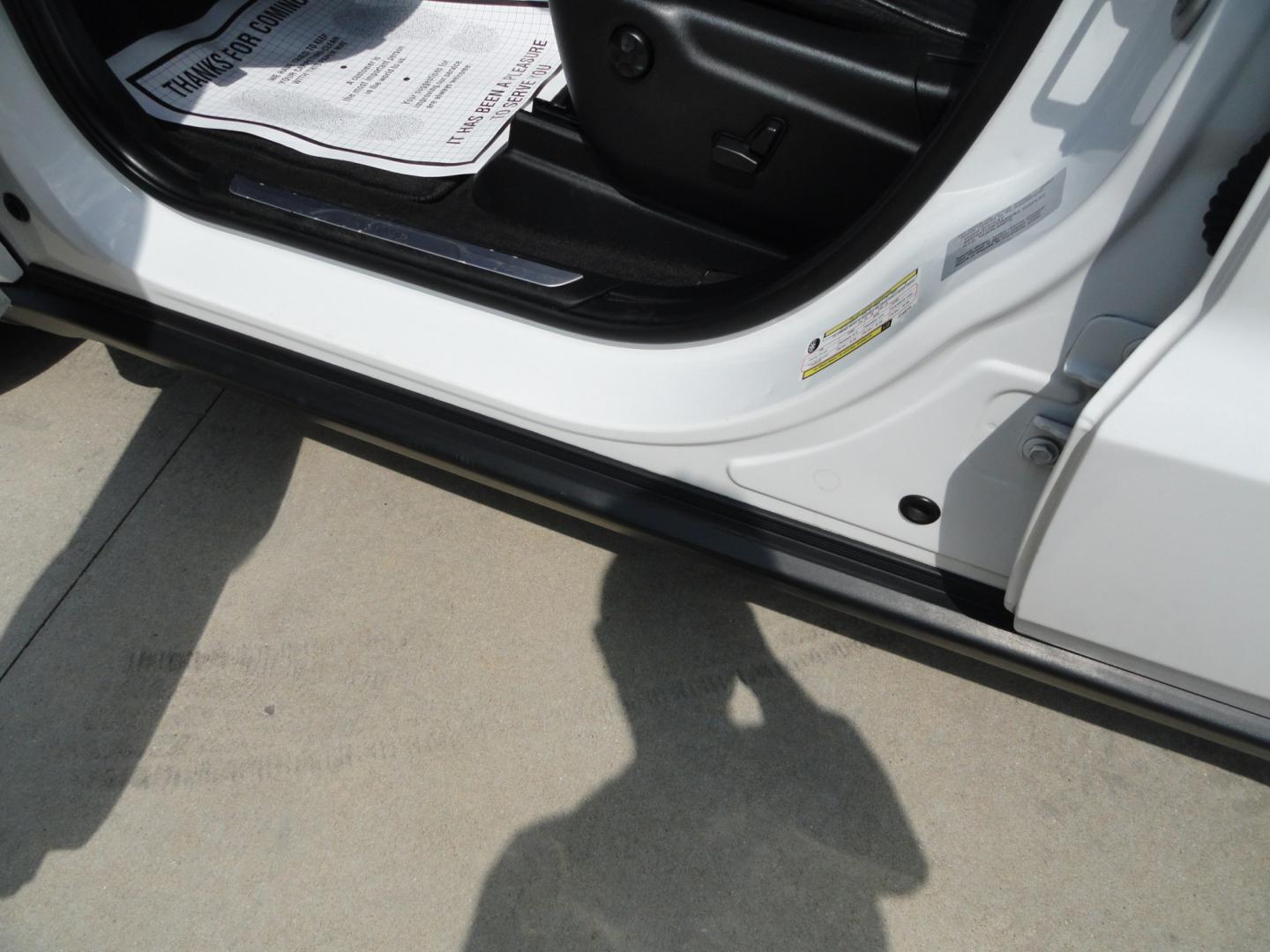 2018 Bright White /Jet Black Jeep Grand Cherokee Limited 4WD (1C4RJFBT2JC) with an 5.7L V8 OHV 16V engine, 8 SPEED AUTOMATIC transmission, located at 827 W 26th Street, Erie, PA, 16508, (814) 455-3401, 42.105431, -80.090942 - Thanks for looking at our two-owner accident and rust-free recent arrival. This is the Limited model with the hard-to-find HEMI 5.7 V-8 engine, four-wheel drive, dual power heated front seats, leather seating areas, back up camera, navigation, power sunroof, power lift gate, remote start, keyless en- Photo#31