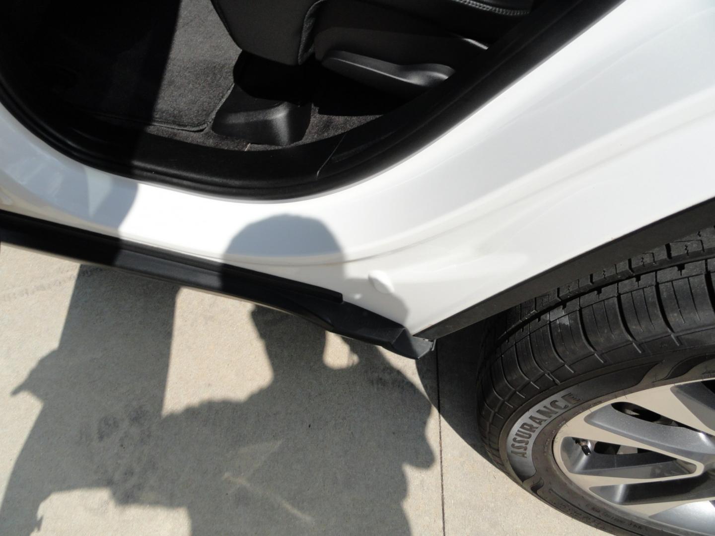 2018 Bright White /Jet Black Jeep Grand Cherokee Limited 4WD (1C4RJFBT2JC) with an 5.7L V8 OHV 16V engine, 8 SPEED AUTOMATIC transmission, located at 827 W 26th Street, Erie, PA, 16508, (814) 455-3401, 42.105431, -80.090942 - Thanks for looking at our two-owner accident and rust-free recent arrival. This is the Limited model with the hard-to-find HEMI 5.7 V-8 engine, four-wheel drive, dual power heated front seats, leather seating areas, back up camera, navigation, power sunroof, power lift gate, remote start, keyless en- Photo#34