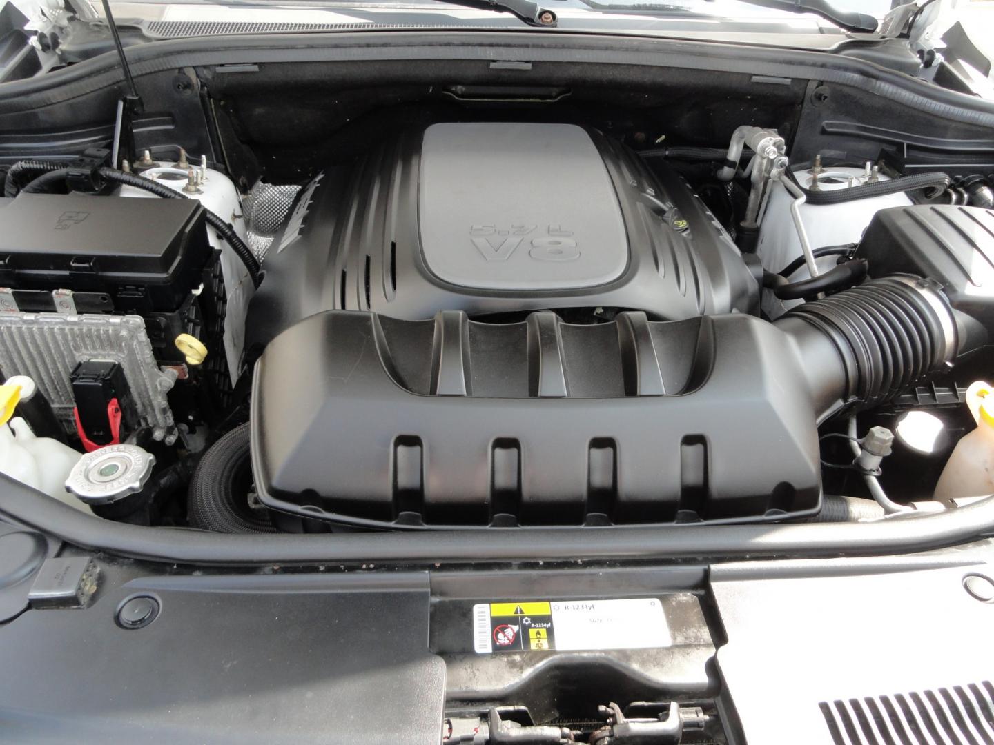 2018 Bright White /Jet Black Jeep Grand Cherokee Limited 4WD (1C4RJFBT2JC) with an 5.7L V8 OHV 16V engine, 8 SPEED AUTOMATIC transmission, located at 827 W 26th Street, Erie, PA, 16508, (814) 455-3401, 42.105431, -80.090942 - Thanks for looking at our two-owner accident and rust-free recent arrival. This is the Limited model with the hard-to-find HEMI 5.7 V-8 engine, four-wheel drive, dual power heated front seats, leather seating areas, back up camera, navigation, power sunroof, power lift gate, remote start, keyless en- Photo#53