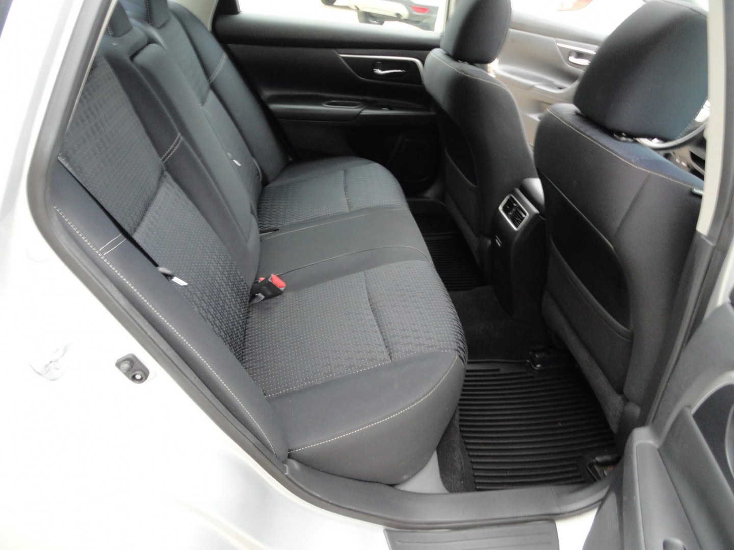 2017 Brilliant Silver Metallic /Jet Black Nissan Altima 2.5 S (1N4AL3APXHC) with an 2.5L L4 DOHC 16V engine, CVT transmission, located at 827 W 26th Street, Erie, PA, 16508, (814) 455-3401, 42.105431, -80.090942 - Thanks for looking at our super clean rust and accident-free recent arrival. This is the SV model with lots of options including passive entry, remote start, push button start, blind spot monitor, rear camera, Bluetooth, power drivers seat, power sunroof and lots more. A full service was just comple- Photo#33