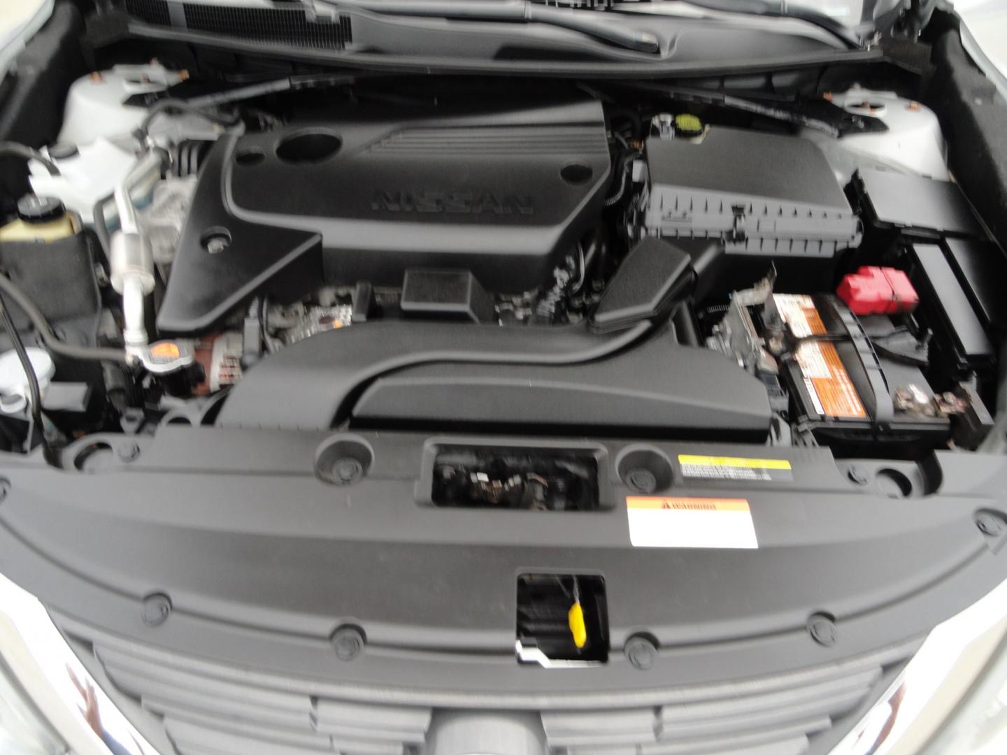 2017 Brilliant Silver Metallic /Jet Black Nissan Altima 2.5 S (1N4AL3APXHC) with an 2.5L L4 DOHC 16V engine, CVT transmission, located at 827 W 26th Street, Erie, PA, 16508, (814) 455-3401, 42.105431, -80.090942 - Thanks for looking at our super clean rust and accident-free recent arrival. This is the SV model with lots of options including passive entry, remote start, push button start, blind spot monitor, rear camera, Bluetooth, power drivers seat, power sunroof and lots more. A full service was just comple- Photo#41