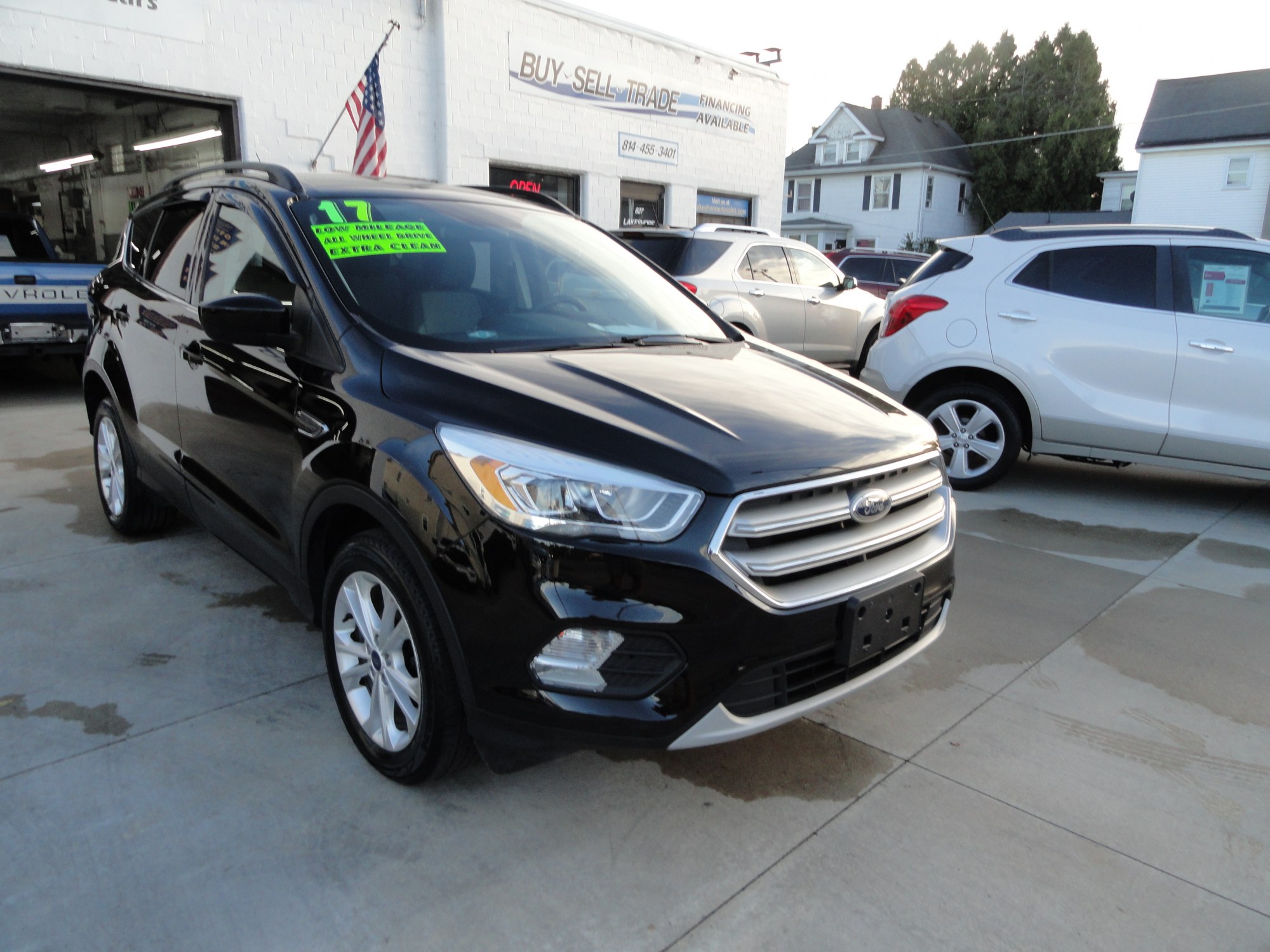 photo of 2017 Ford Escape SE 4WD