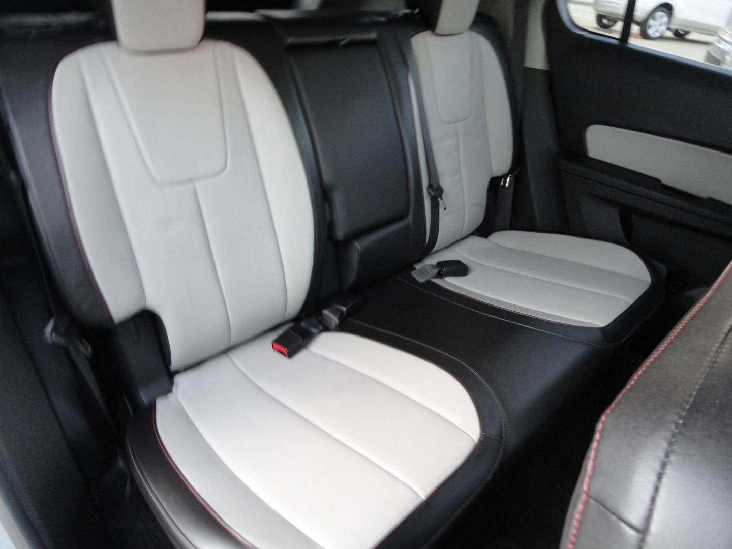 2016 Silver Ice Metallic /Two Tone Chevrolet Equinox LTZ AWD (2GNFLGE38G6) with an 3.6L V6 DOHC 24V engine, 6-Speed Automatic transmission, located at 827 W 26th Street, Erie, PA, 16508, (814) 455-3401, 42.105431, -80.090942 - Thanks for looking at our accident and rust-free like new recent arrival. I have to say that this is the cleanest 2016 Chevy Equinox that I've seen on a long time with NO RUST with no exterior paint work and a super clean undercarriage. This is the LTZ model with the hard to find 6 cylinders, all-wh- Photo#39