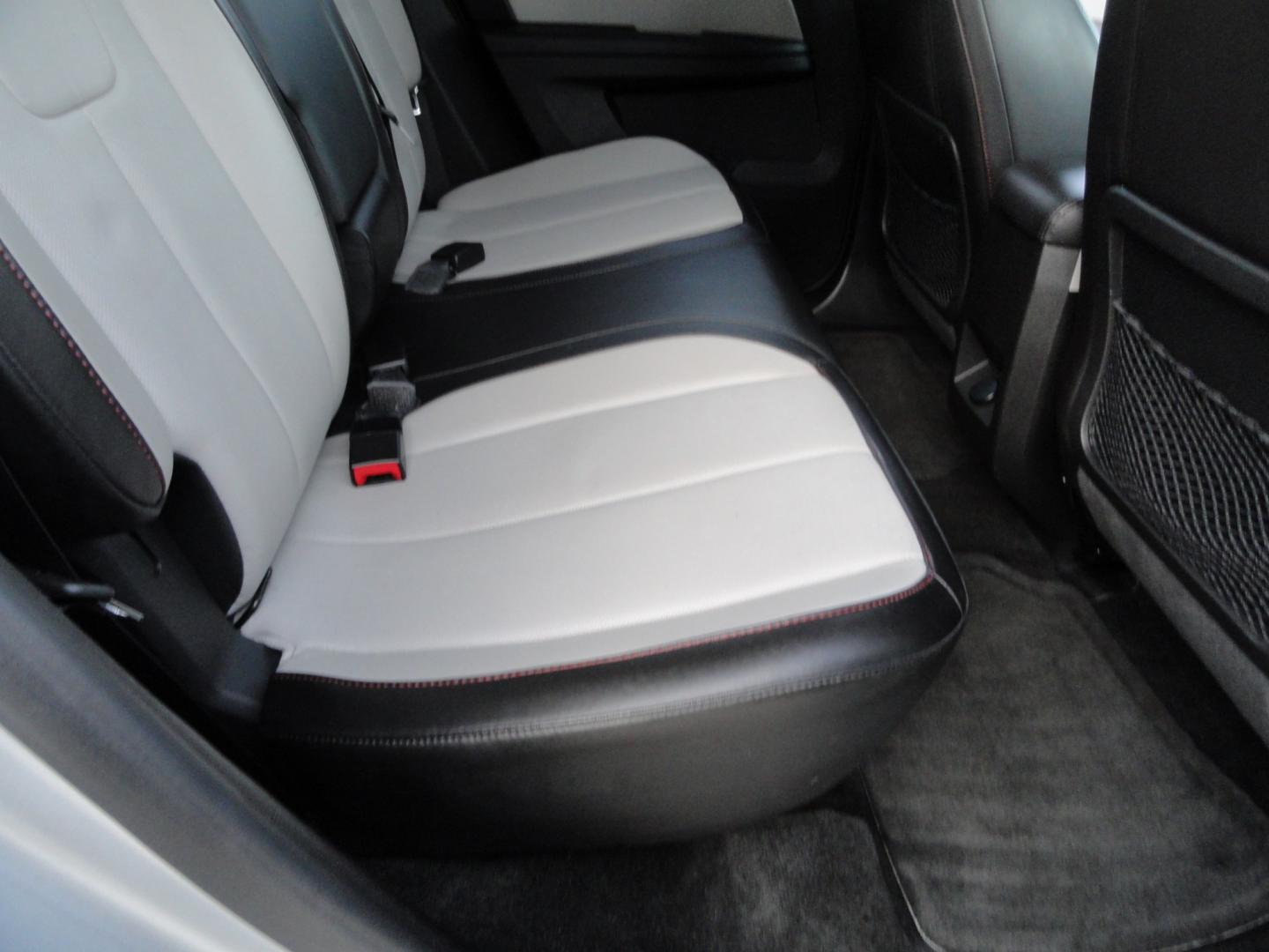 2016 Silver Ice Metallic /Two Tone Chevrolet Equinox LTZ AWD (2GNFLGE38G6) with an 3.6L V6 DOHC 24V engine, 6-Speed Automatic transmission, located at 827 W 26th Street, Erie, PA, 16508, (814) 455-3401, 42.105431, -80.090942 - Thanks for looking at our accident and rust-free like new recent arrival. I have to say that this is the cleanest 2016 Chevy Equinox that I've seen on a long time with NO RUST with no exterior paint work and a super clean undercarriage. This is the LTZ model with the hard to find 6 cylinders, all-wh- Photo#40