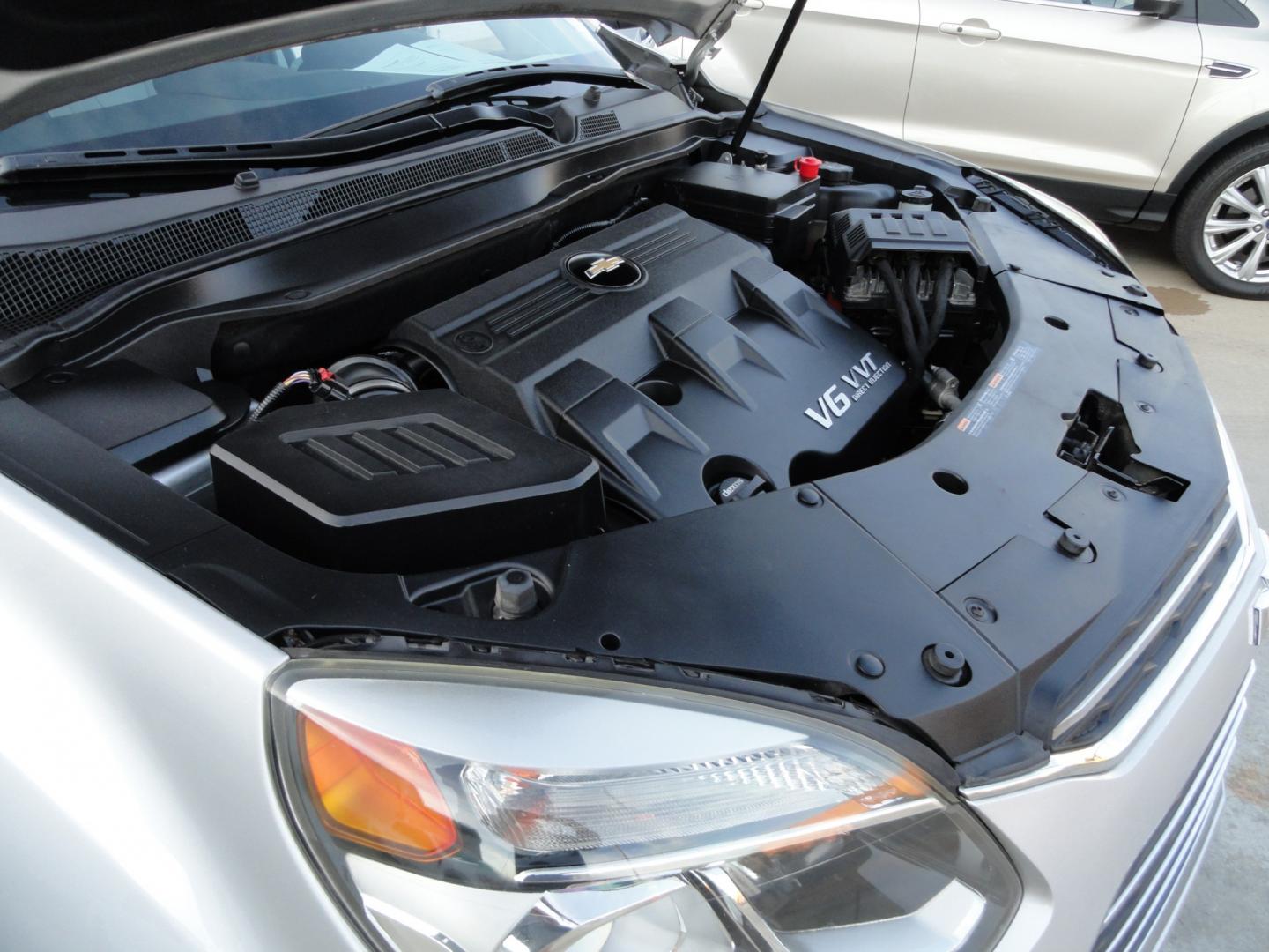 2016 Silver Ice Metallic /Two Tone Chevrolet Equinox LTZ AWD (2GNFLGE38G6) with an 3.6L V6 DOHC 24V engine, 6-Speed Automatic transmission, located at 827 W 26th Street, Erie, PA, 16508, (814) 455-3401, 42.105431, -80.090942 - Thanks for looking at our accident and rust-free like new recent arrival. I have to say that this is the cleanest 2016 Chevy Equinox that I've seen on a long time with NO RUST with no exterior paint work and a super clean undercarriage. This is the LTZ model with the hard to find 6 cylinders, all-wh- Photo#49