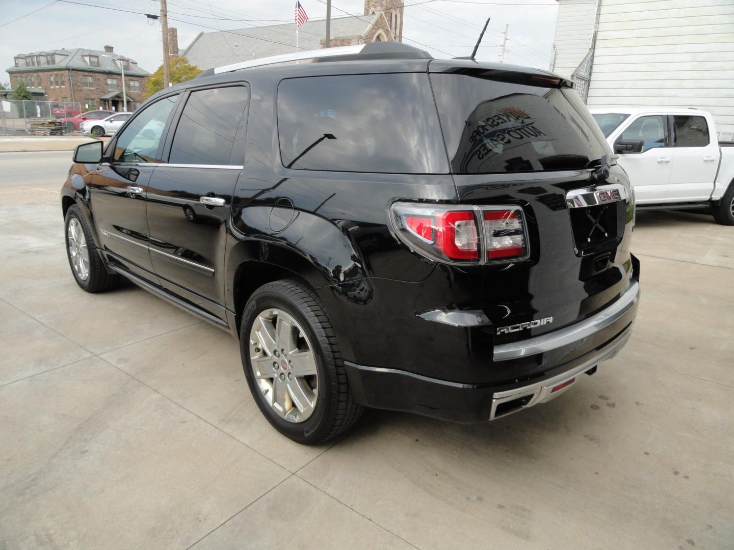 2016 Ebony Twilight Metallic /Cocoa Dune GMC Acadia Denali AWD (1GKKVTKD3GJ) with an 3.6L V6 DOHC 24V engine, 6-Speed Automatic transmission, located at 827 W 26th Street, Erie, PA, 16508, (814) 455-3401, 42.105431, -80.090942 - Thanks for looking at our super clean accident and rust-free new arrival. This is the Denali all-wheel drive model with every option available on this 2016 model year SUV. A full service was just completed on this vehicle along with a new Pa state and emissions inspection, a lube oil and filter chan- Photo#5