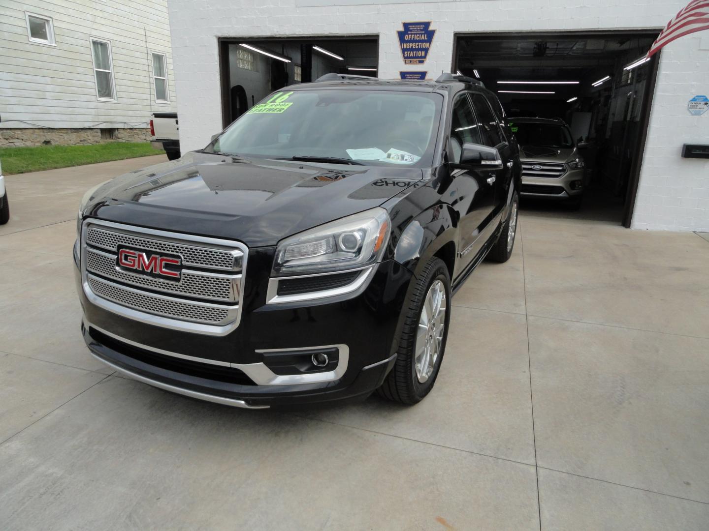 2016 Ebony Twilight Metallic /Cocoa Dune GMC Acadia Denali AWD (1GKKVTKD3GJ) with an 3.6L V6 DOHC 24V engine, 6-Speed Automatic transmission, located at 827 W 26th Street, Erie, PA, 16508, (814) 455-3401, 42.105431, -80.090942 - Thanks for looking at our super clean accident and rust-free new arrival. This is the Denali all-wheel drive model with every option available on this 2016 model year SUV. A full service was just completed on this vehicle along with a new Pa state and emissions inspection, a lube oil and filter chan- Photo#7