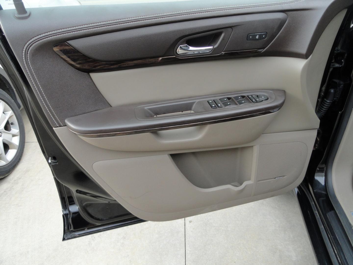 2016 Ebony Twilight Metallic /Cocoa Dune GMC Acadia Denali AWD (1GKKVTKD3GJ) with an 3.6L V6 DOHC 24V engine, 6-Speed Automatic transmission, located at 827 W 26th Street, Erie, PA, 16508, (814) 455-3401, 42.105431, -80.090942 - Thanks for looking at our super clean accident and rust-free new arrival. This is the Denali all-wheel drive model with every option available on this 2016 model year SUV. A full service was just completed on this vehicle along with a new Pa state and emissions inspection, a lube oil and filter chan- Photo#29