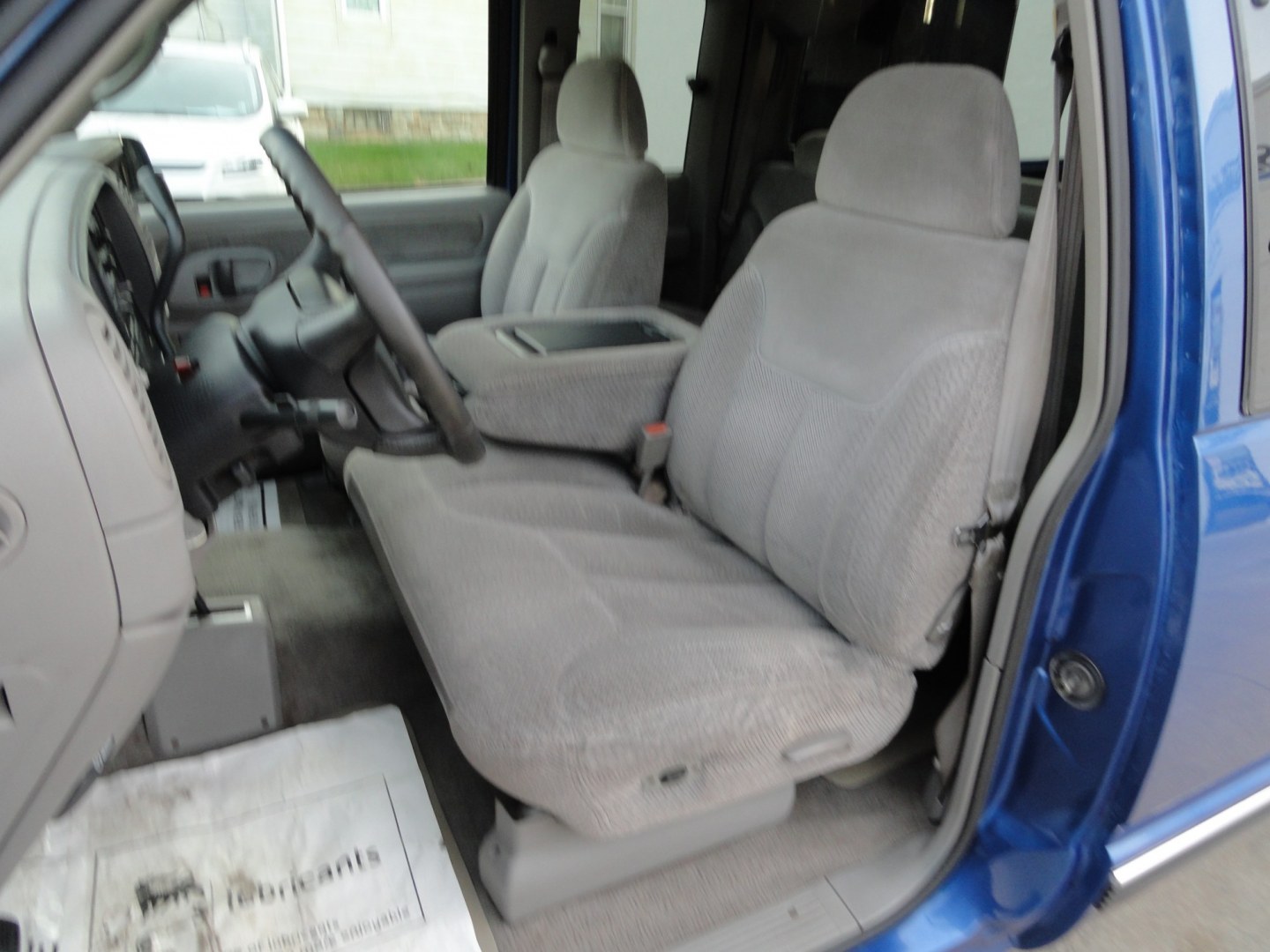 1997 Bright Blue Metallic /Greystone Chevrolet K 1500 Ext. Cab 6.5-ft. Bed 4WD (2GCEK19R9V1) with an 5.7L V8 OHV 16V engine, 4 speed Automatic transmission, located at 827 W 26th Street, Erie, PA, 16508, (814) 455-3401, 42.105431, -80.090942- Photo#15