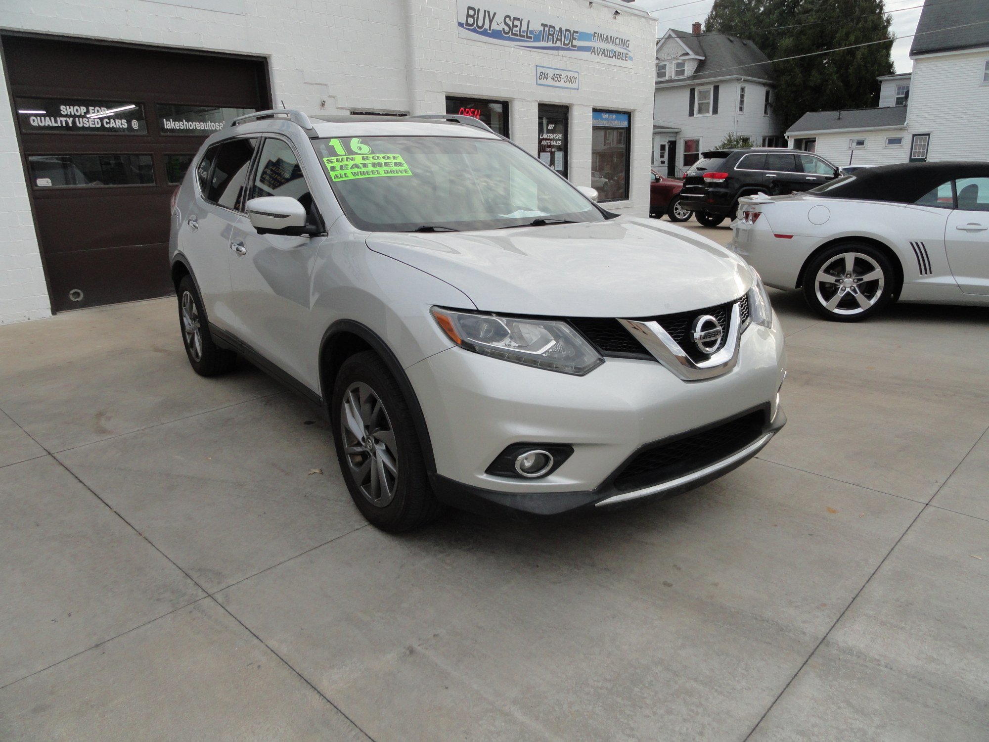 photo of 2016 Nissan Rogue SL AWD