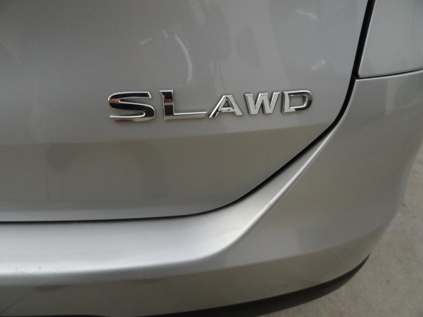 2016 Brilliant Silver Metallic /Jet Black Nissan Rogue SL AWD (5N1AT2MV7GC) with an 2.5L L4 DOHC 16V engine, CVT transmission, located at 827 W 26th Street, Erie, PA, 16508, (814) 455-3401, 42.105431, -80.090942 - Thanks for looking at our two-owner accident-free recent arrival. This is the SL model all-wheel drive with just about every item that was available in the 2016 model year and yes, I know it has a few miles but it's in like new condition and the engine was just recently replace with one that has onl- Photo#9