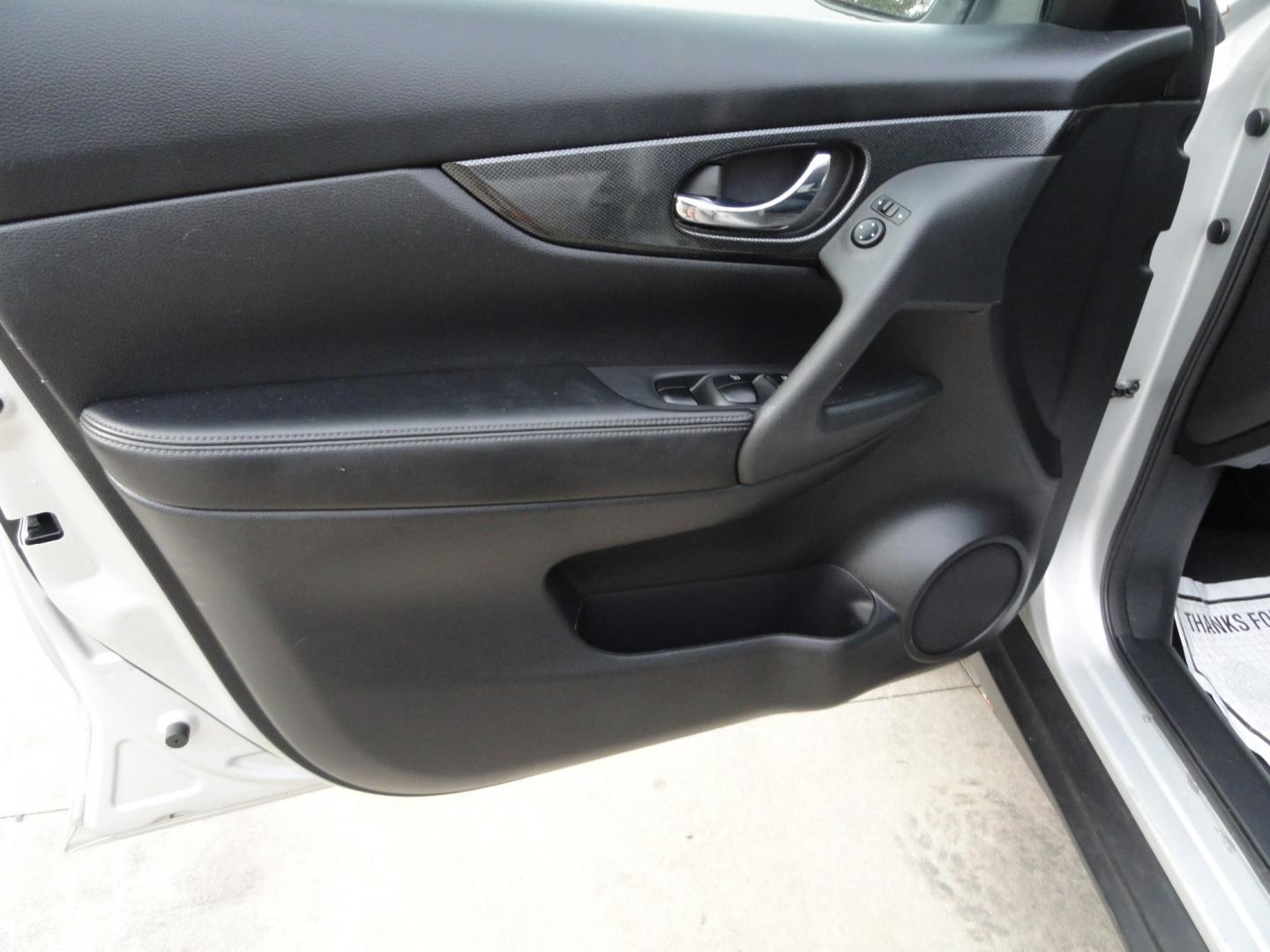2016 Brilliant Silver Metallic /Jet Black Nissan Rogue SL AWD (5N1AT2MV7GC) with an 2.5L L4 DOHC 16V engine, CVT transmission, located at 827 W 26th Street, Erie, PA, 16508, (814) 455-3401, 42.105431, -80.090942 - Thanks for looking at our two-owner accident-free recent arrival. This is the SL model all-wheel drive with just about every item that was available in the 2016 model year and yes, I know it has a few miles but it's in like new condition and the engine was just recently replace with one that has onl- Photo#29