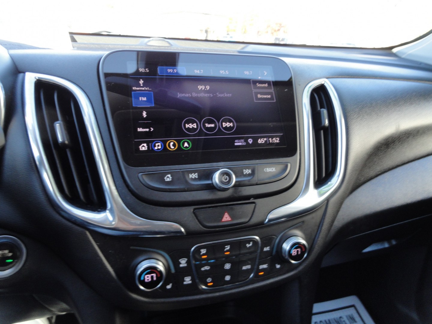 2019 Pacific Blue metallic /Medium Ash Gray Chevrolet Equinox LT AWD (3GNAXUEV3KL) with an 1.5L L4 DOHC 16V TURBO engine, 6-Speed Automatic transmission, located at 827 W 26th Street, Erie, PA, 16508, (814) 455-3401, 42.105431, -80.090942 - Thanks for looking at our ONE owner accident and rust-free super clean local trade in. This is the LT model with all wheel drive, power drivers seat, keyless entry with push button start, remote start, heated seats, back up camera, navigation, panoramic sunroof, blind spot monitor and lots more plus- Photo#9
