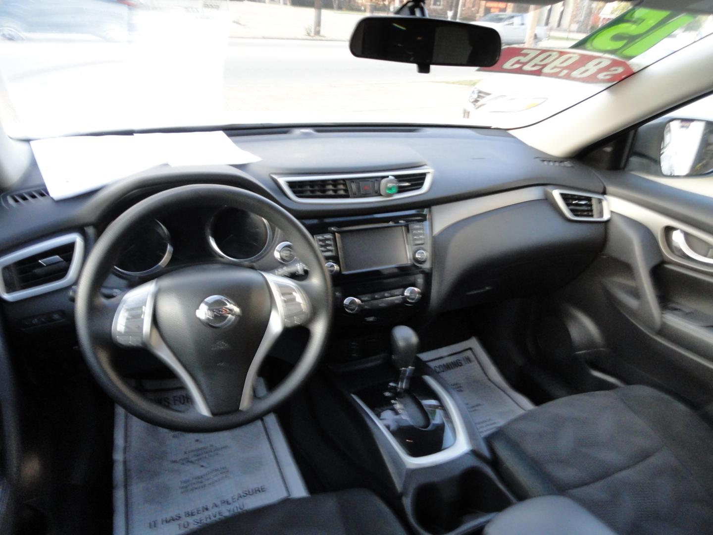 2015 Glacier white /Jet Black Nissan Rogue SV AWD (5N1AT2MVXFC) with an 2.5L L4 DOHC 16V engine, Continuously Variable Transmission transmission, located at 827 W 26th Street, Erie, PA, 16508, (814) 455-3401, 42.105431, -80.090942 - Thanks for looking at our super clean accident and rust-free new vehicle trade. This is the SV all-wheel drive model with lots of options plus it also comes with a spotless exterior as well as a like new nonsmoker interior. A full service was just completed in our service department plus it comes wi- Photo#8