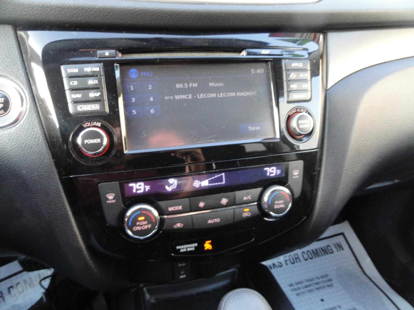 2015 Glacier white /Jet Black Nissan Rogue SV AWD (5N1AT2MVXFC) with an 2.5L L4 DOHC 16V engine, Continuously Variable Transmission transmission, located at 827 W 26th Street, Erie, PA, 16508, (814) 455-3401, 42.105431, -80.090942 - Thanks for looking at our super clean accident and rust-free new vehicle trade. This is the SV all-wheel drive model with lots of options plus it also comes with a spotless exterior as well as a like new nonsmoker interior. A full service was just completed in our service department plus it comes wi- Photo#9