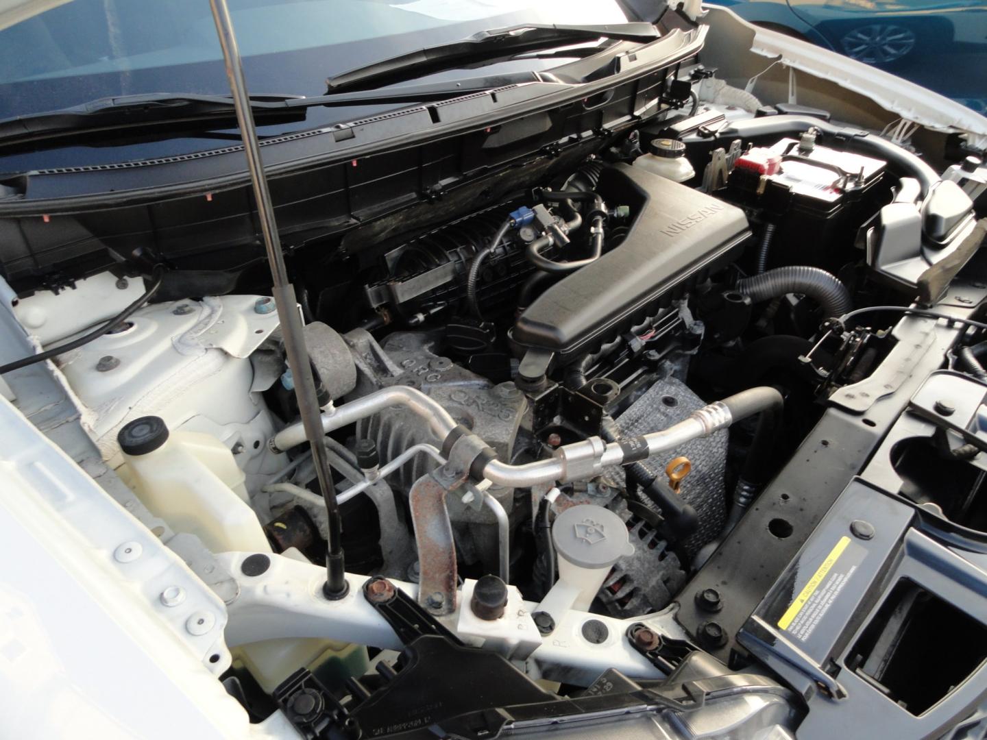 2015 Glacier white /Jet Black Nissan Rogue SV AWD (5N1AT2MVXFC) with an 2.5L L4 DOHC 16V engine, Continuously Variable Transmission transmission, located at 827 W 26th Street, Erie, PA, 16508, (814) 455-3401, 42.105431, -80.090942 - Thanks for looking at our super clean accident and rust-free new vehicle trade. This is the SV all-wheel drive model with lots of options plus it also comes with a spotless exterior as well as a like new nonsmoker interior. A full service was just completed in our service department plus it comes wi- Photo#39